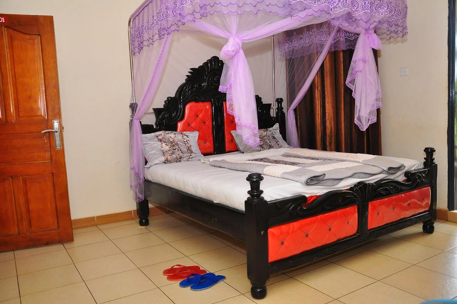 Bed in Namulanda Motel