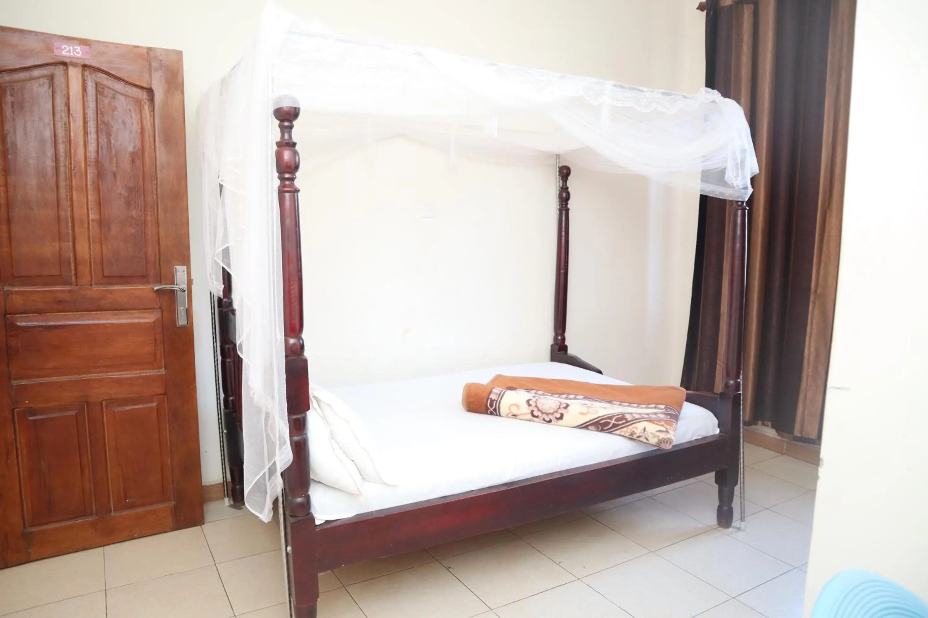 Bed in Namulanda Motel