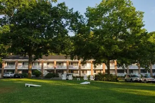 Property building in Ogunquit The Milestone Inn Property building in Ogunquit The Milestone Inn
