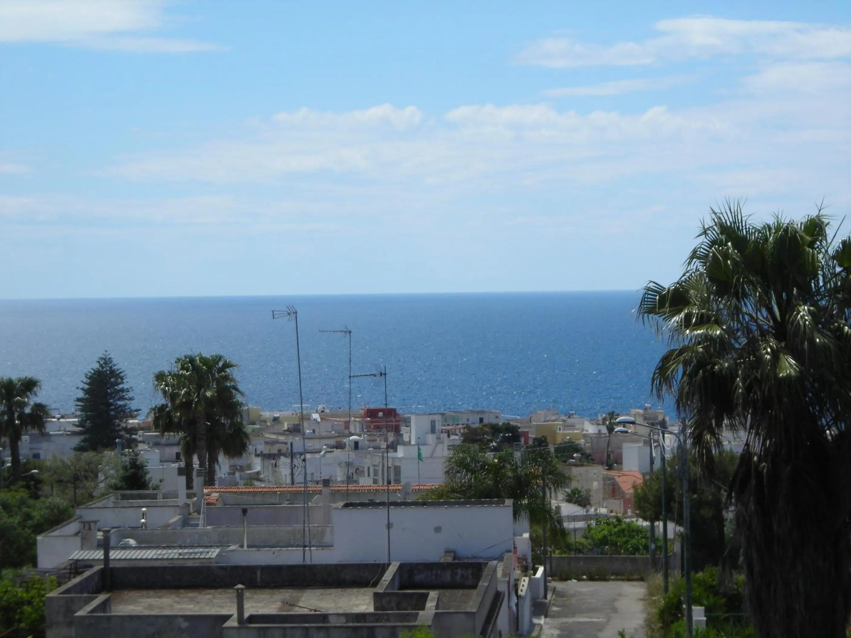 Sea view in B&B San Salvador