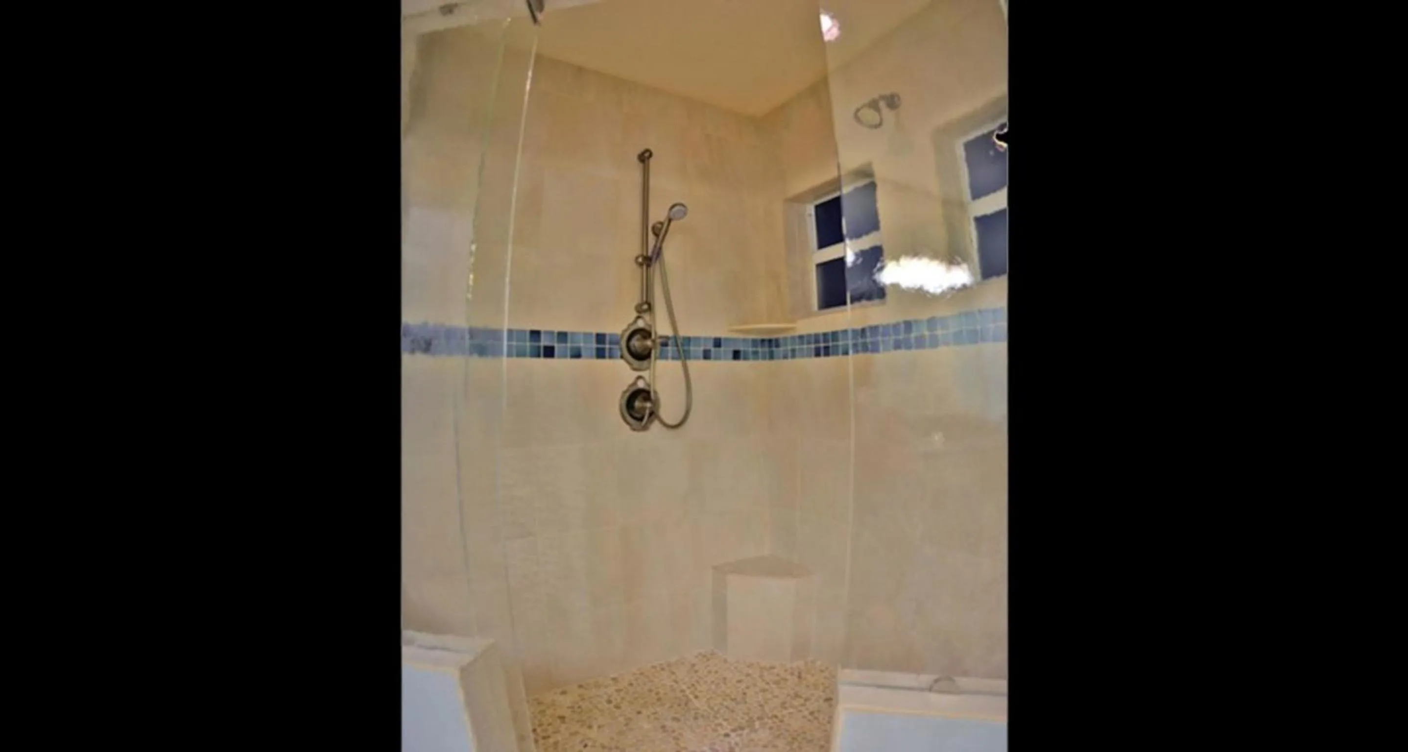 Bathroom in Sarasota - Dunmore 8730