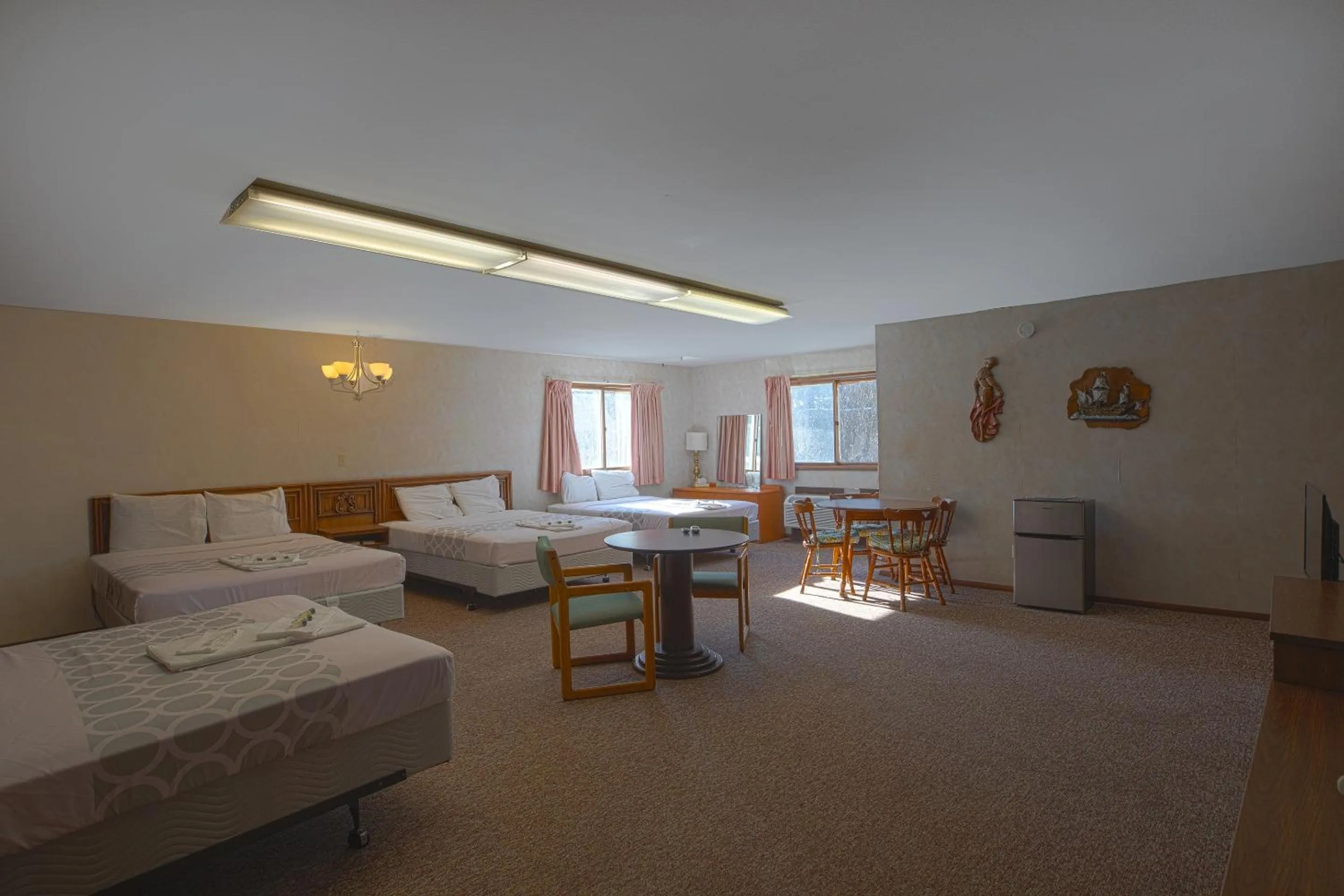 Bedroom, Bed in Love Hotels Tomahawk by OYO at Lake Mohawksin WI