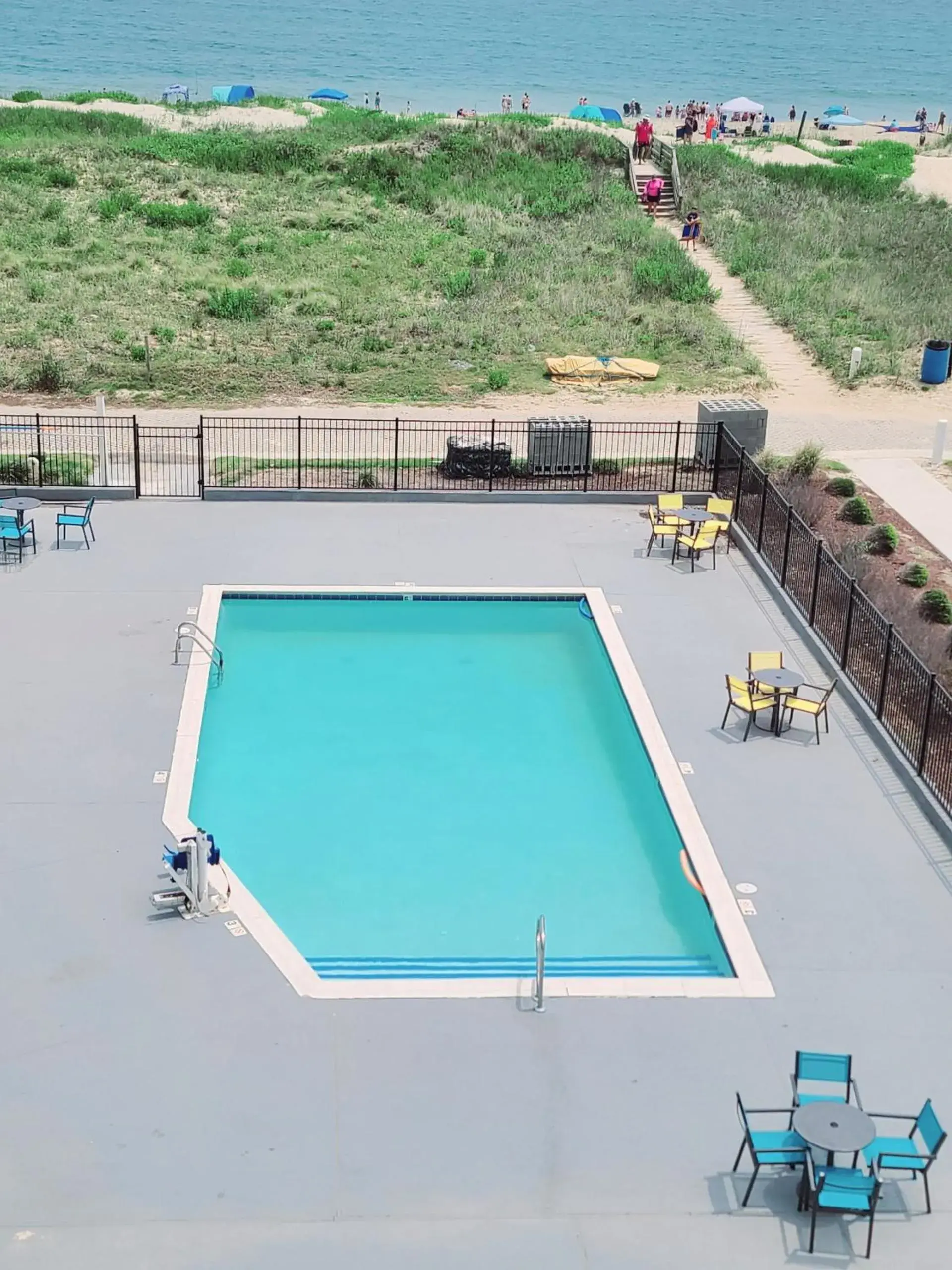 Pool view in Home2 Suites by Hilton Outer Banks Kill Devil Hills Pool view in Home2 Suites by Hilton Outer Banks Kill Devil Hills