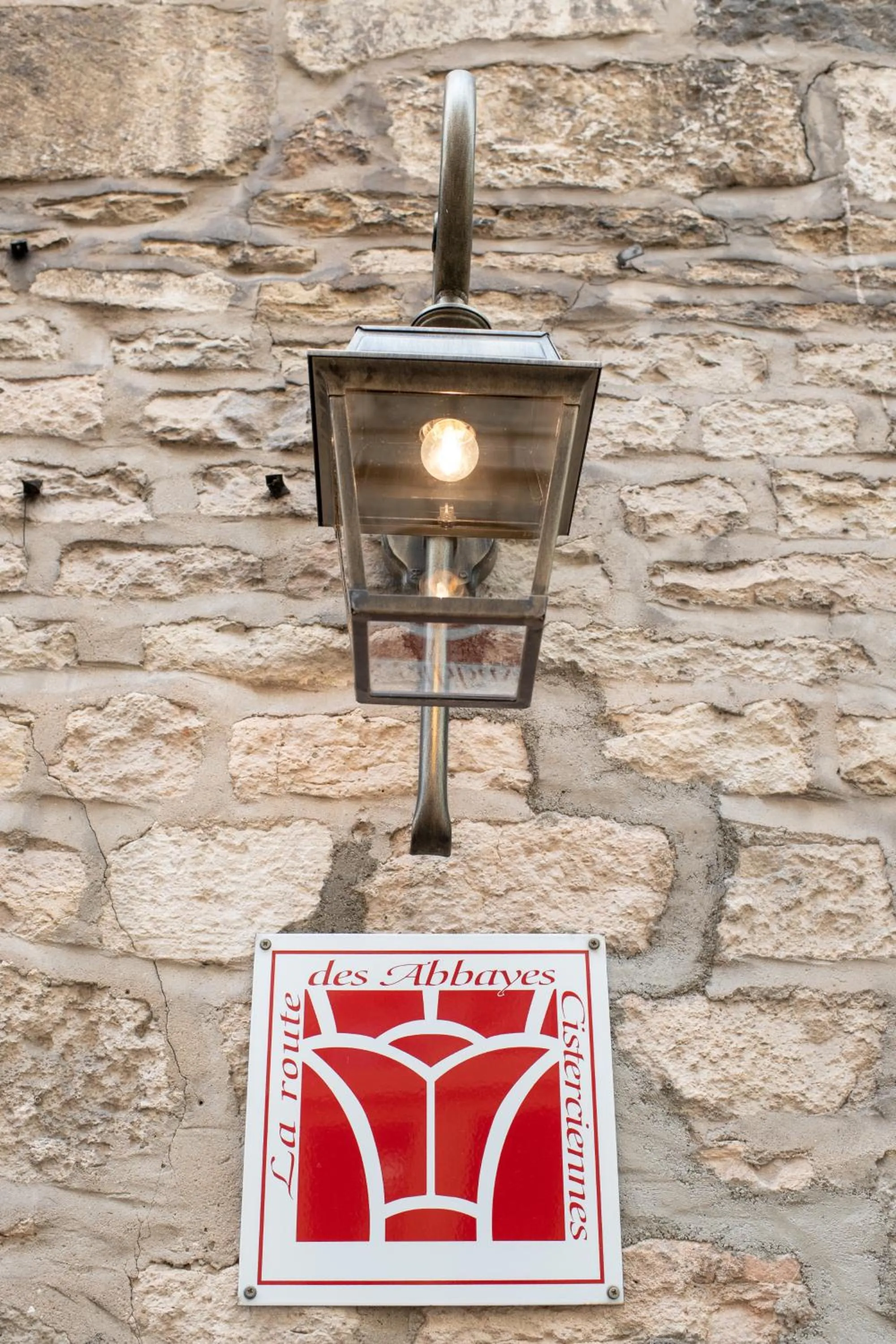 Logo/Certificate/Sign in Abbaye de Maizières