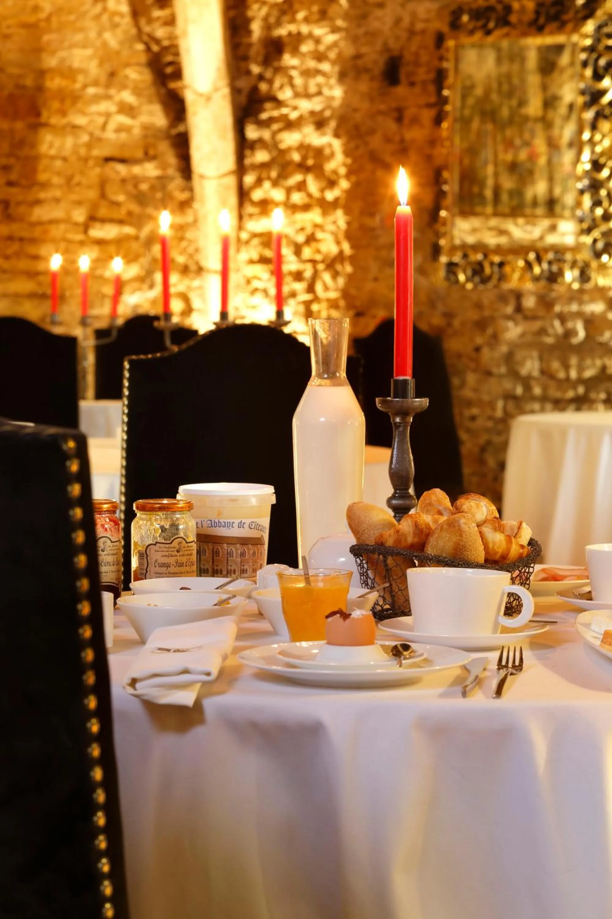 Restaurant/places to eat in Abbaye de Maizières