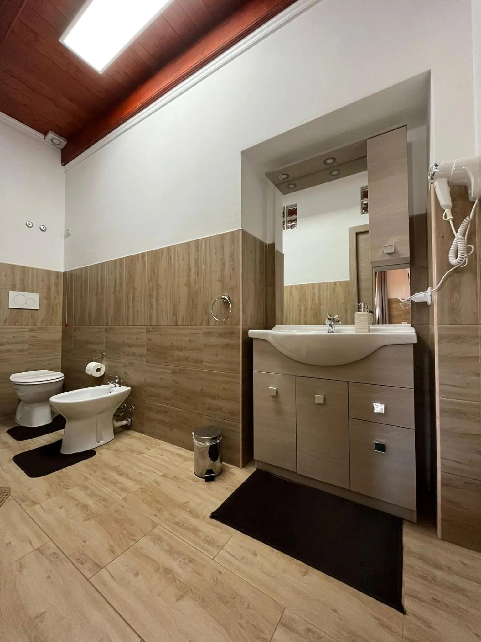 Toilet in Affittacamere Vicino al Porto