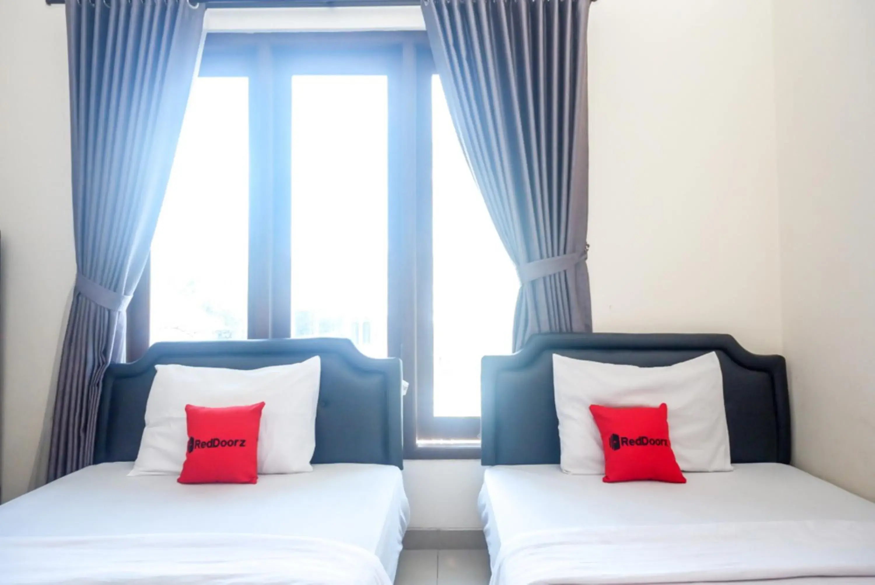 Bed in ReDdoorz At Mahameru Residence Yogyakarta Bed in ReDdoorz At Mahameru Residence Yogyakarta