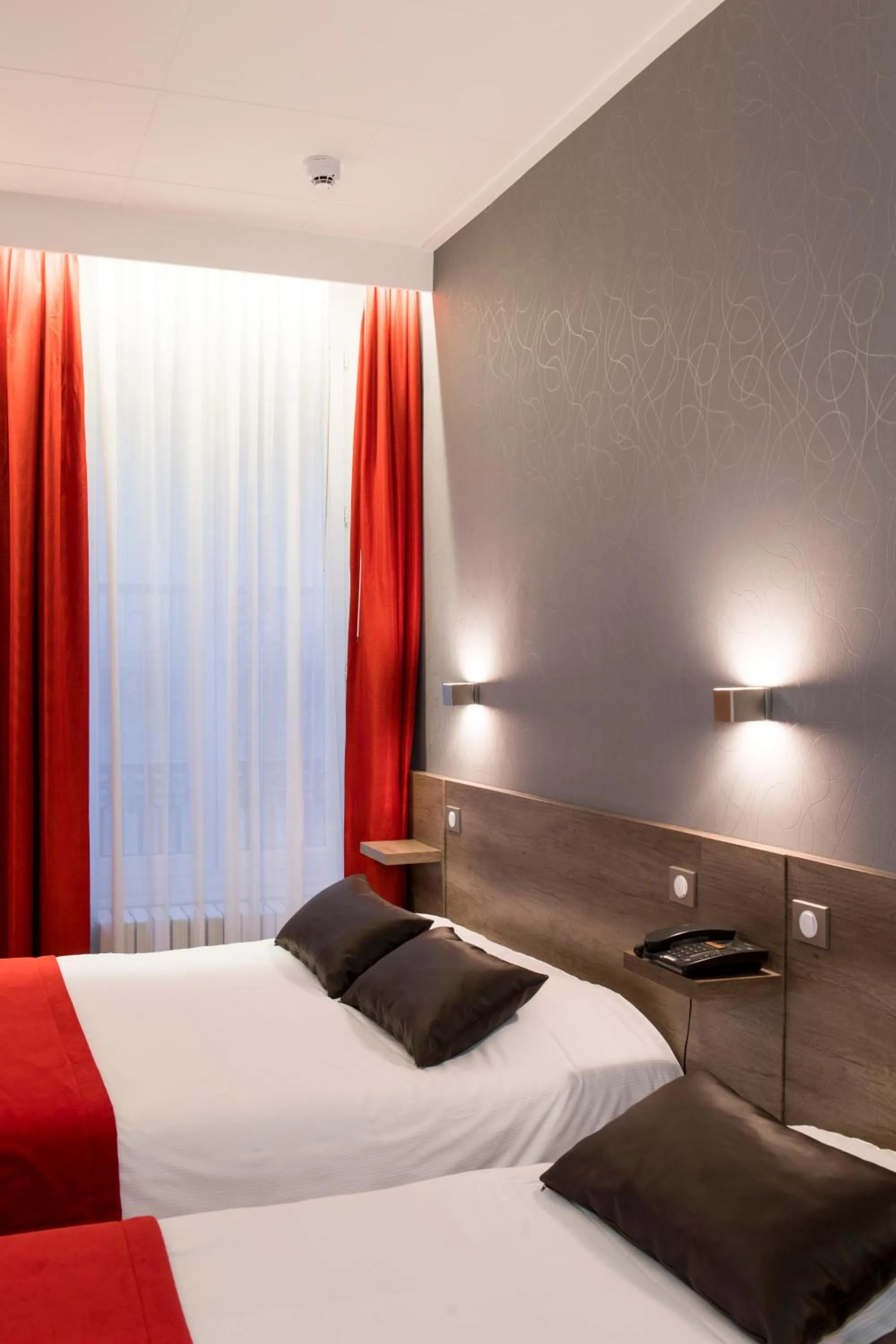 Decorative detail, Bed in La Résidence