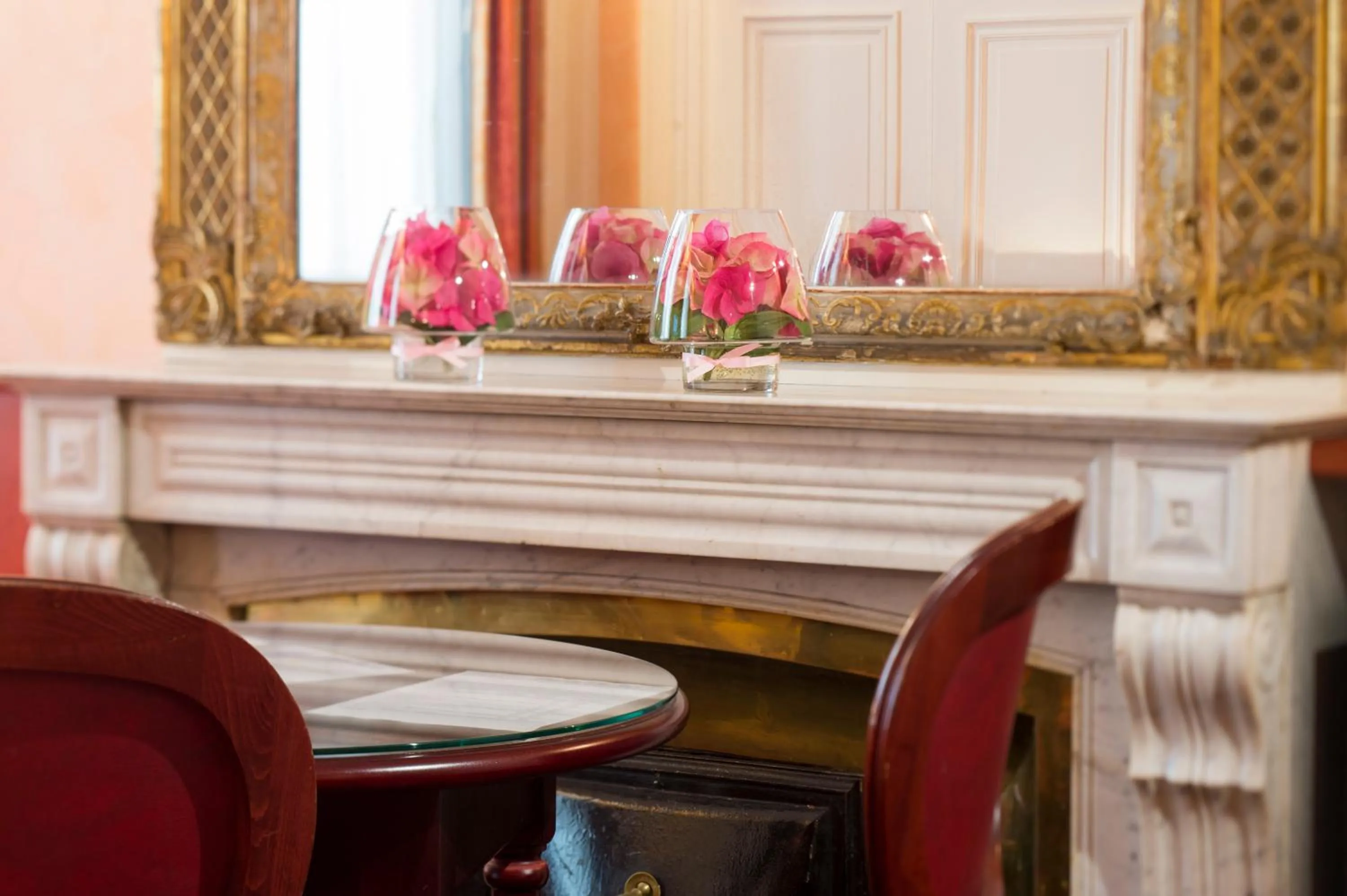 Decorative detail in La Résidence