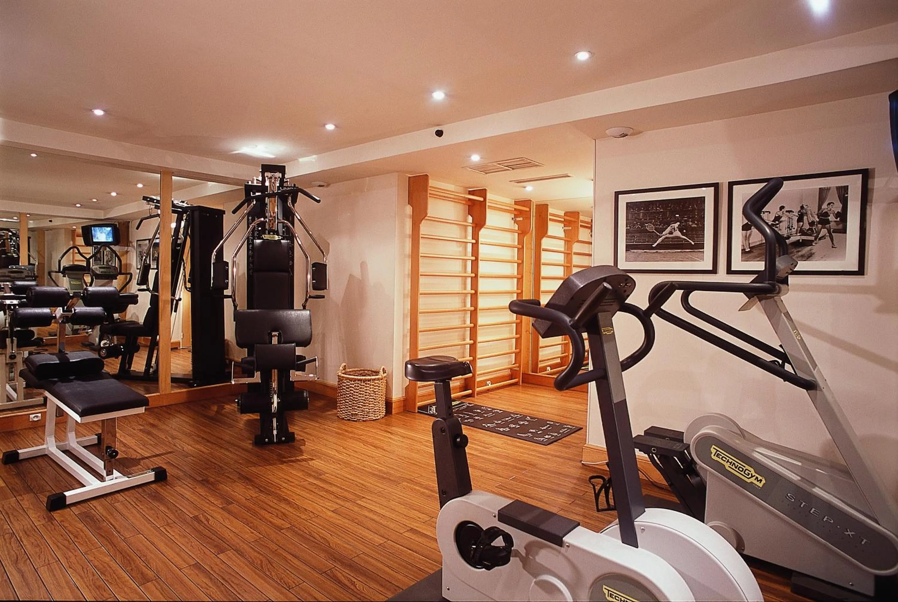 Fitness centre/facilities in Mercure Tour Eiffel Grenelle