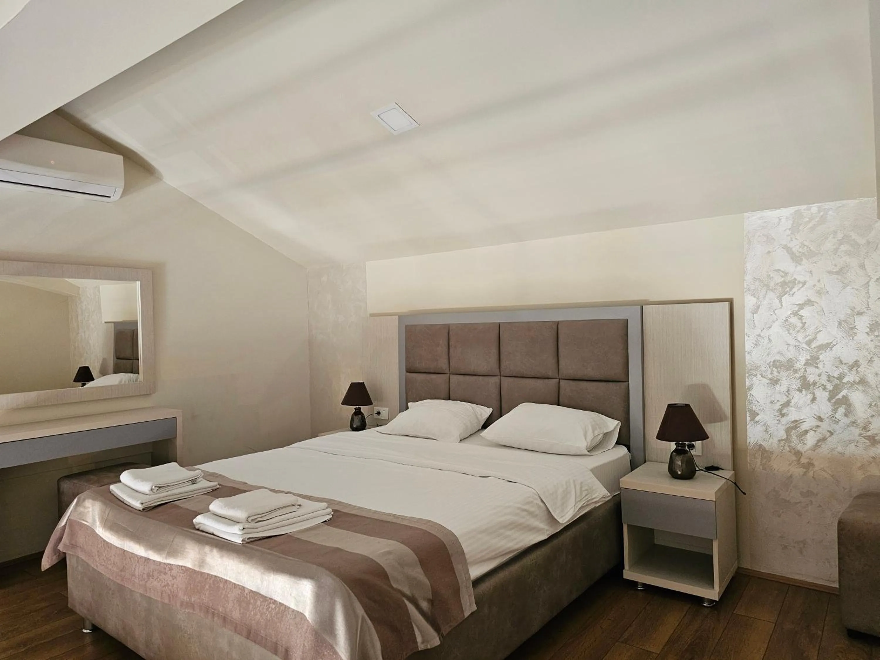 Bed in Hotel Olimpija plus