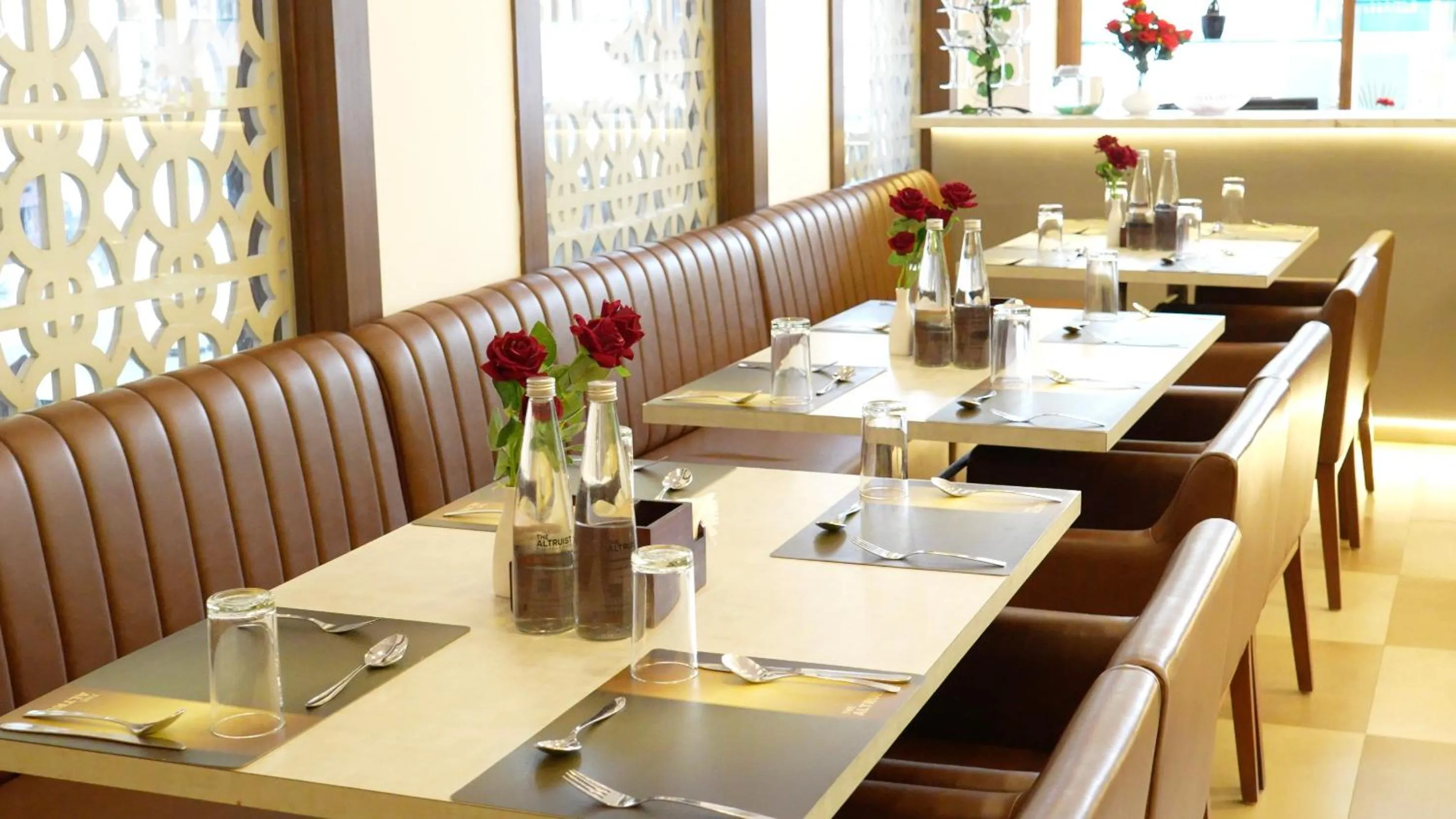 Restaurant/places to eat in The Altruist Hotel Navi Mumbai-1