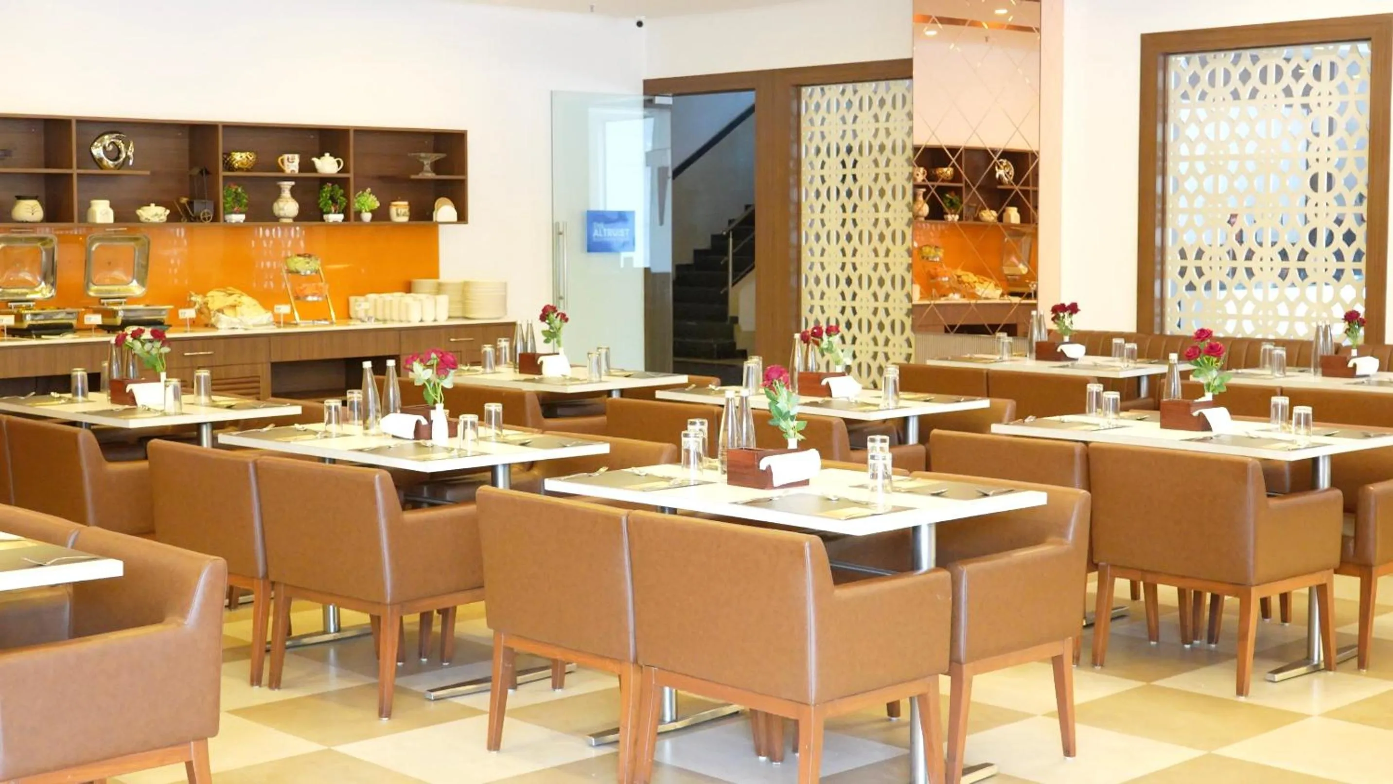 Restaurant/places to eat in The Altruist Hotel Navi Mumbai-1