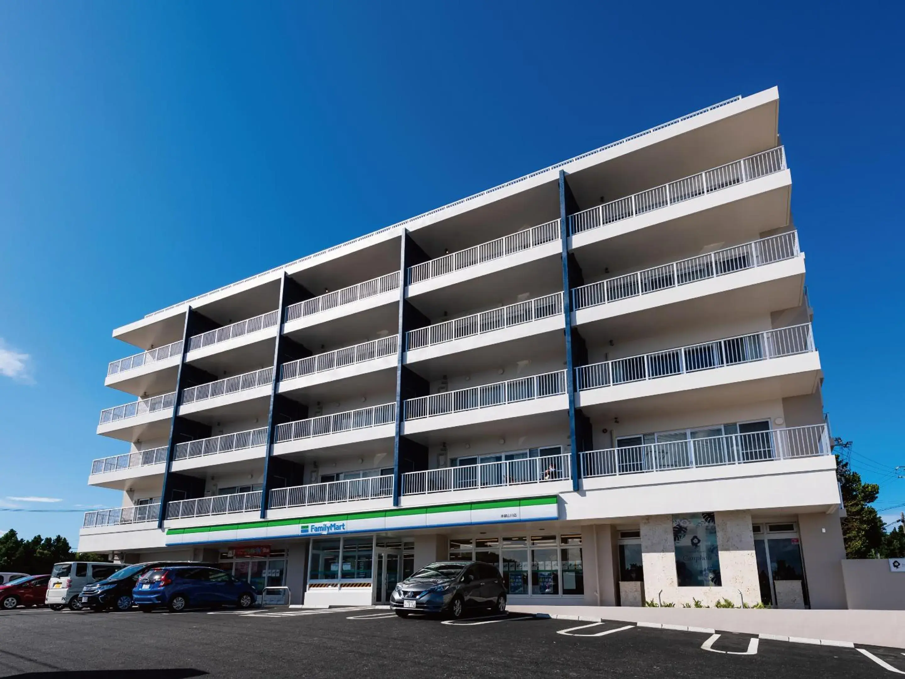 Property building in Sunset Resort Canphou Property building in Sunset Resort Canphou