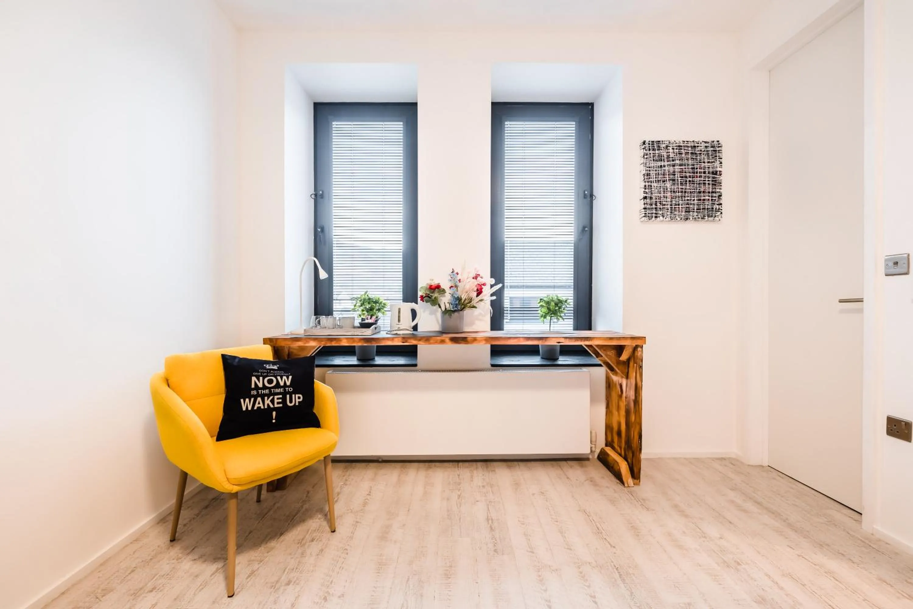 Seating area in Cardiff Arms Bistro & Hotel