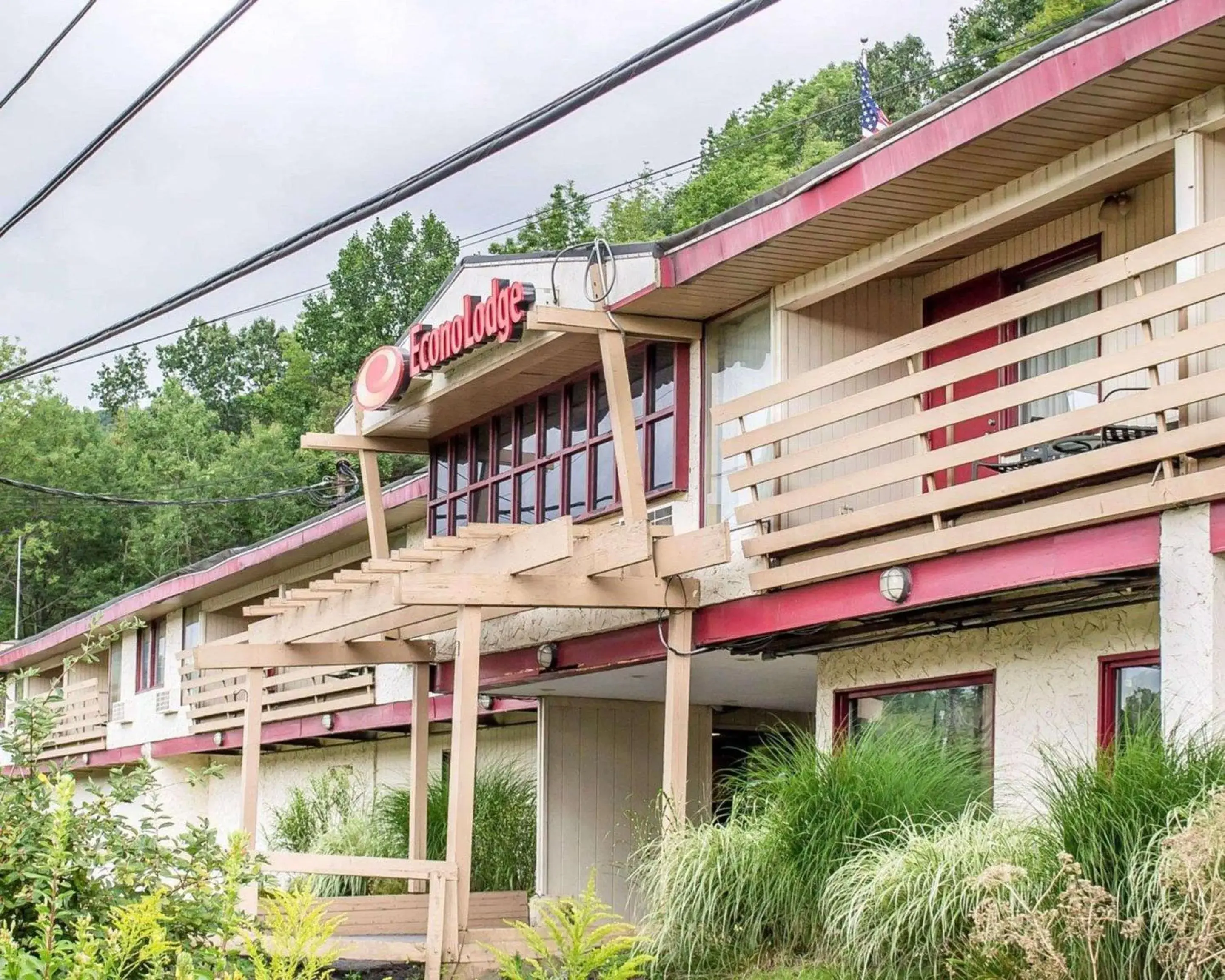 Property building in Econo Lodge Clarks Summit - Scranton Property building in Econo Lodge Clarks Summit - Scranton
