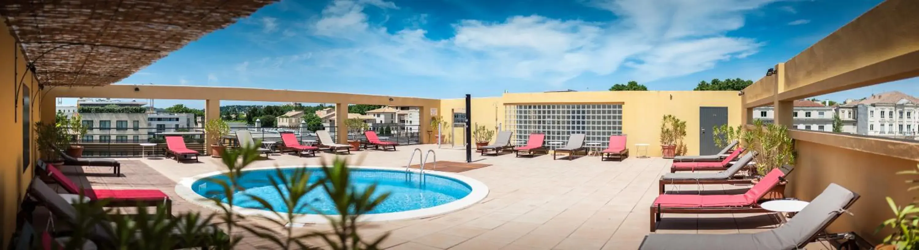 Property building in Avignon Grand Hotel Property building in Avignon Grand Hotel