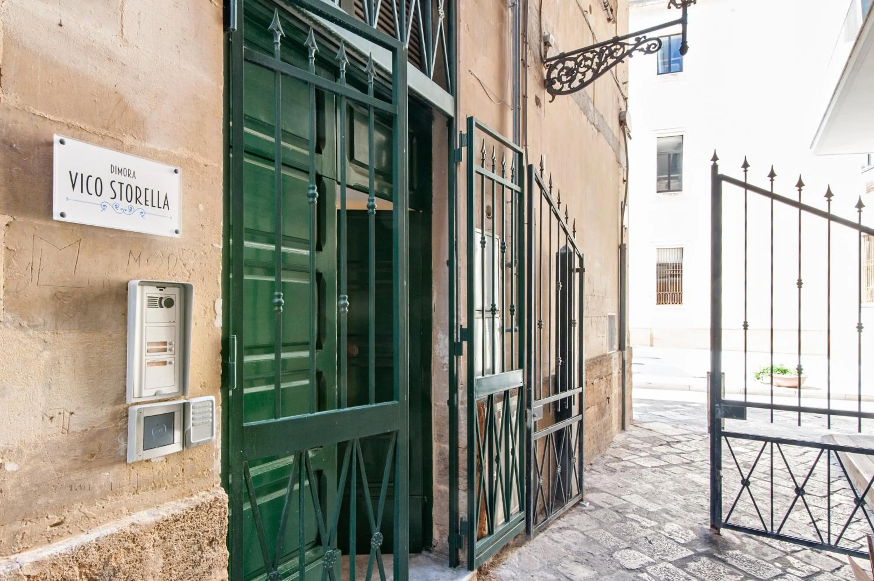 Facade/entrance in Dimora Vico Storella