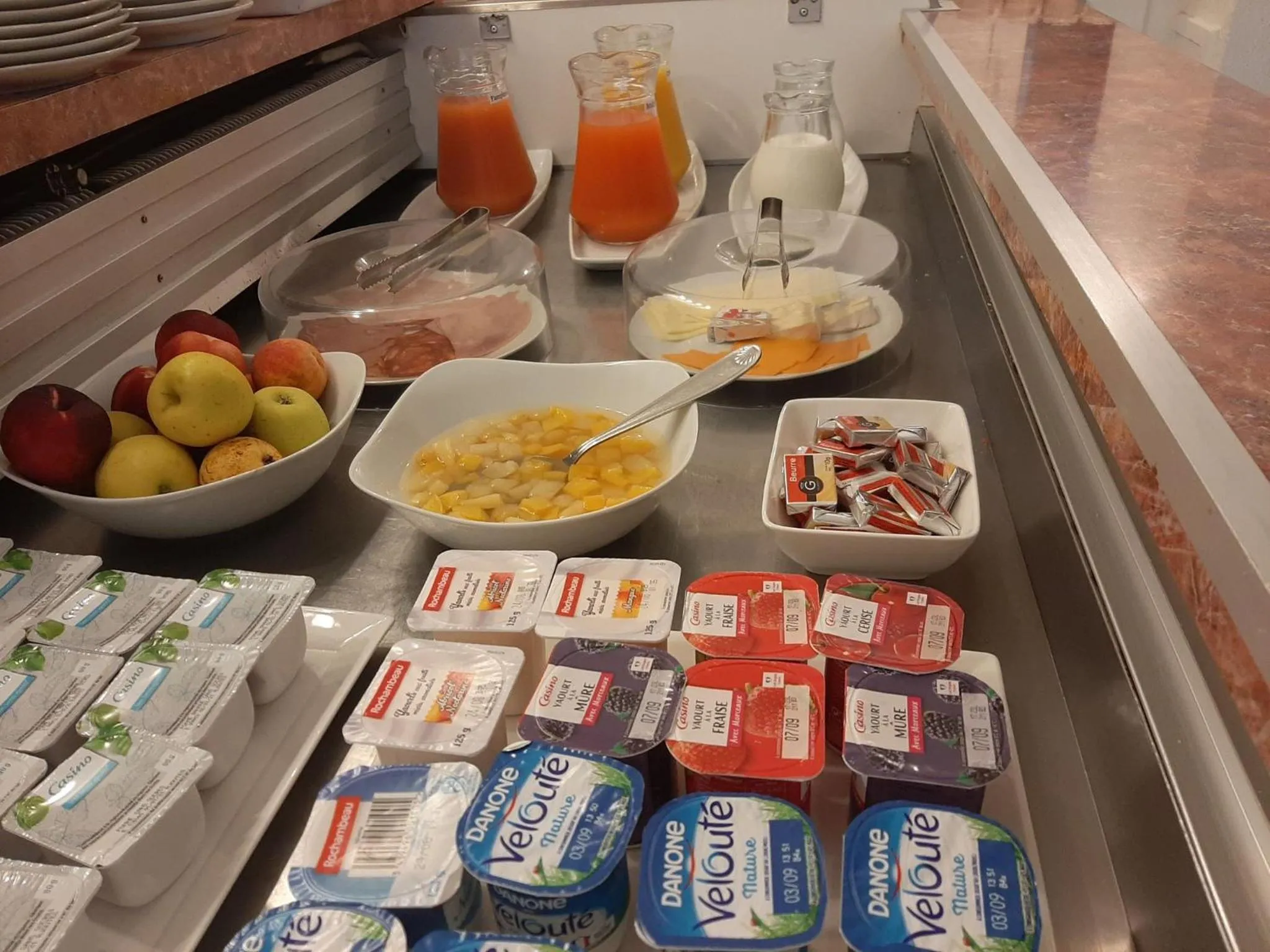 Continental breakfast in Cat'Hotel