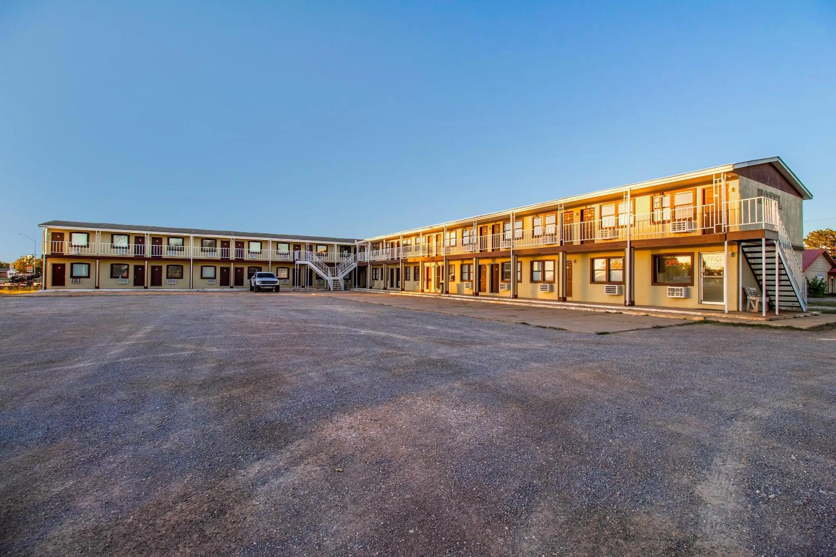 On site in Crossroads Motel Seiling US 60 On site in Crossroads Motel Seiling US 60