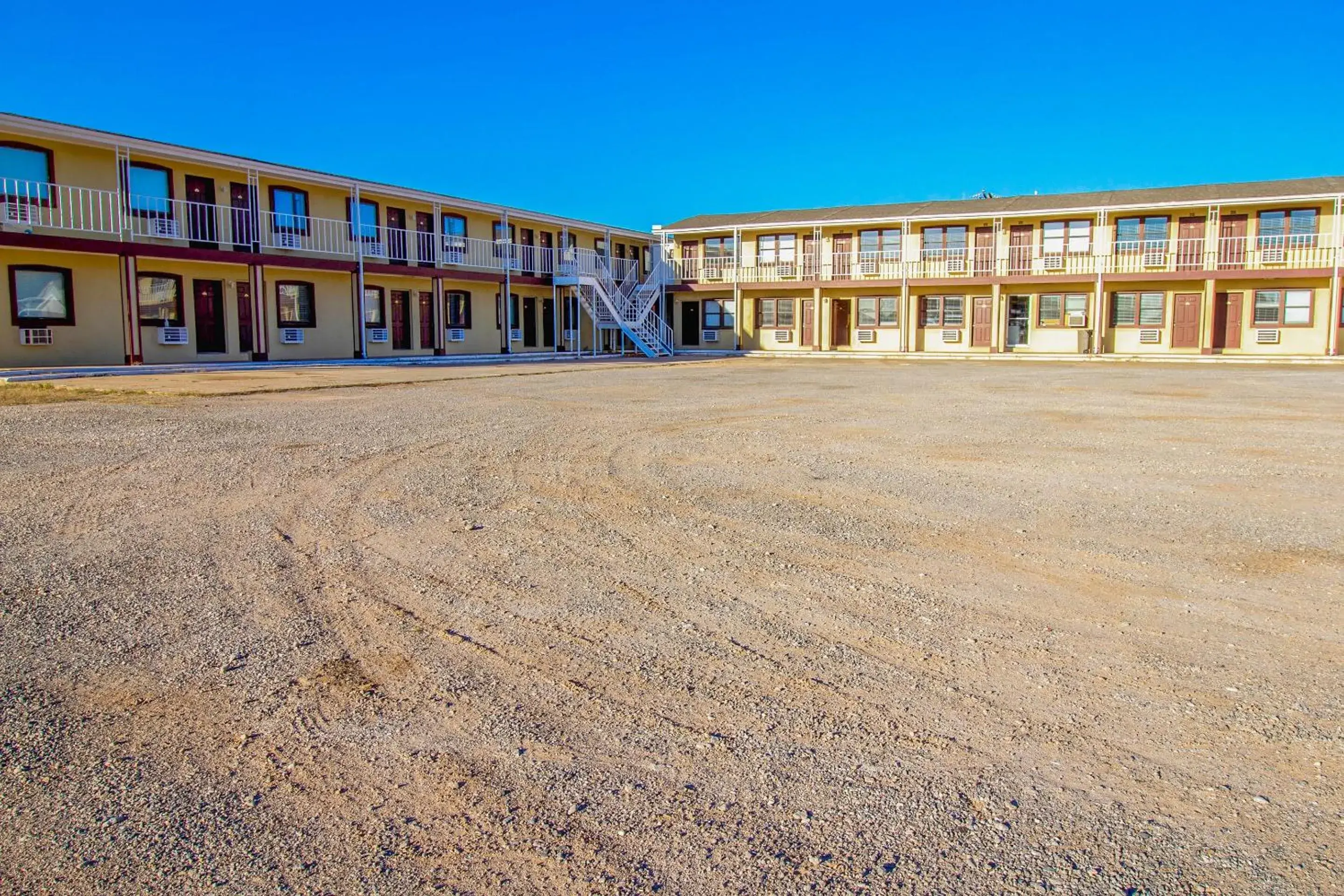 Facade/entrance in Crossroads Motel Seiling US 60 Facade/entrance in Crossroads Motel Seiling US 60