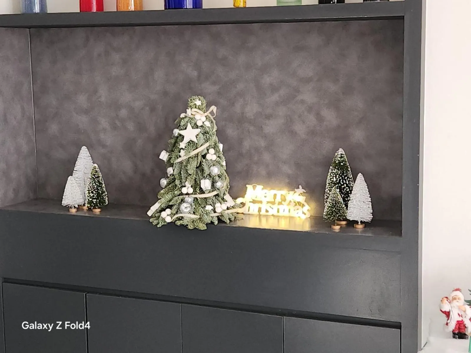 Decorative detail in Porte de Versailles Hotel