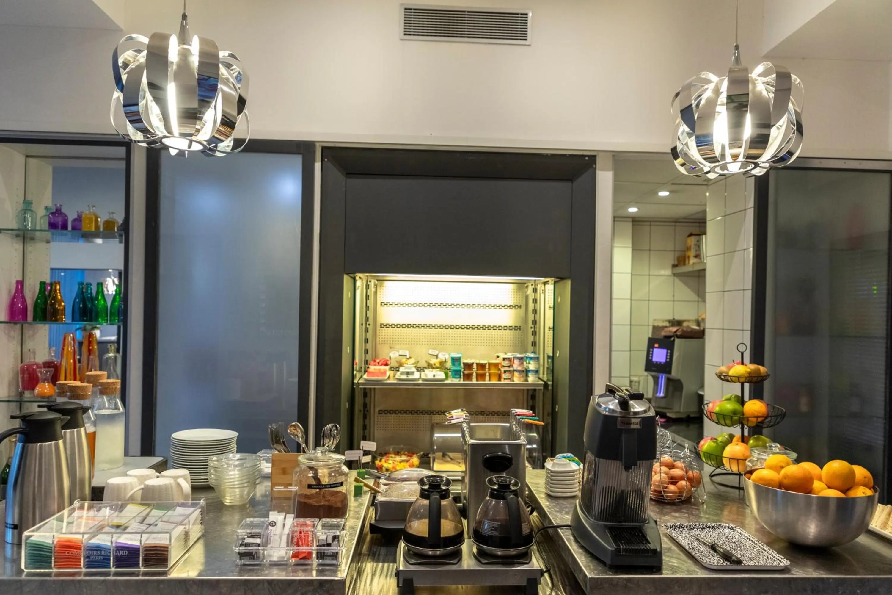 Breakfast in Porte de Versailles Hotel