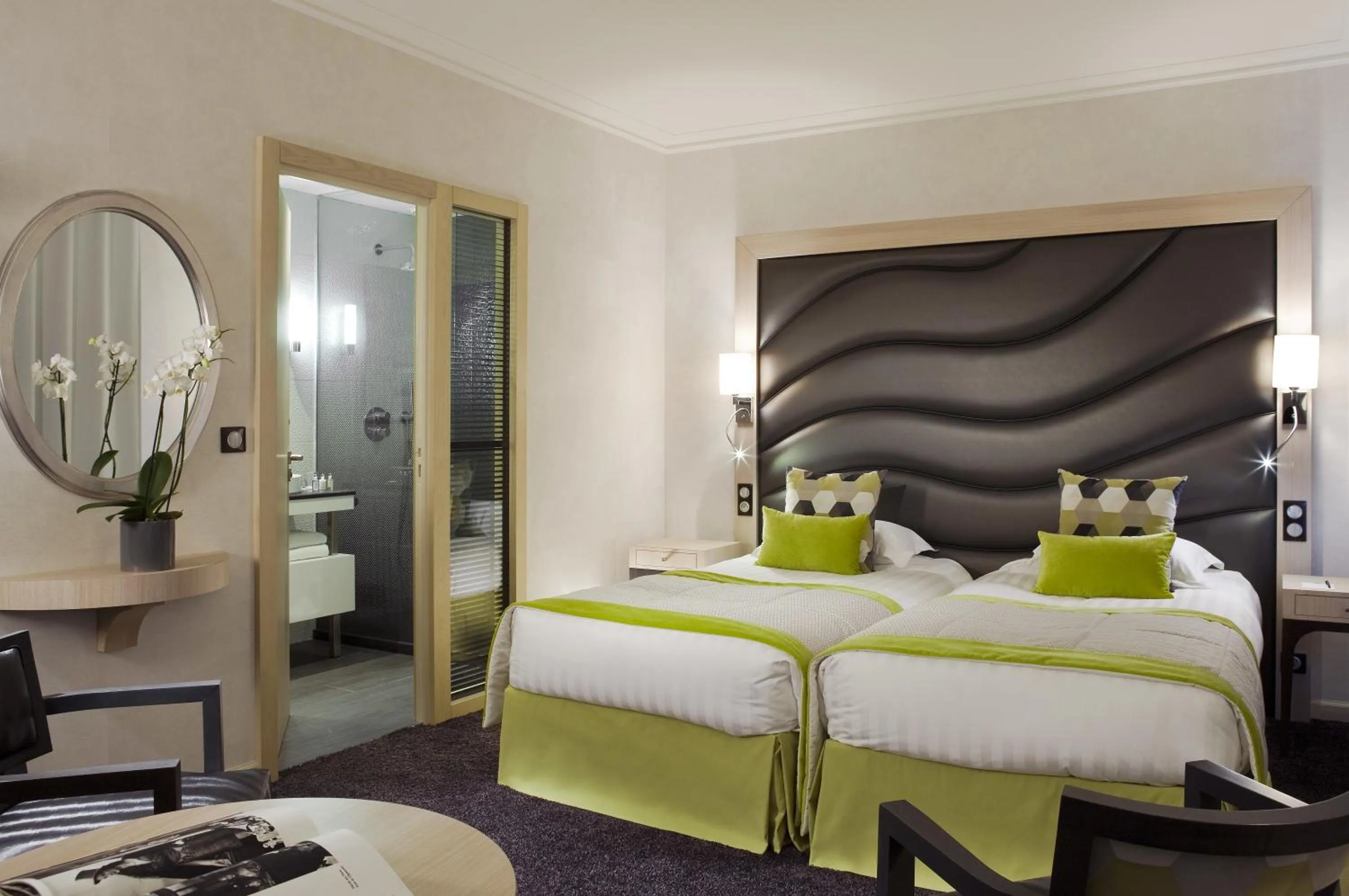 Bed in Grand Hôtel Des Thermes