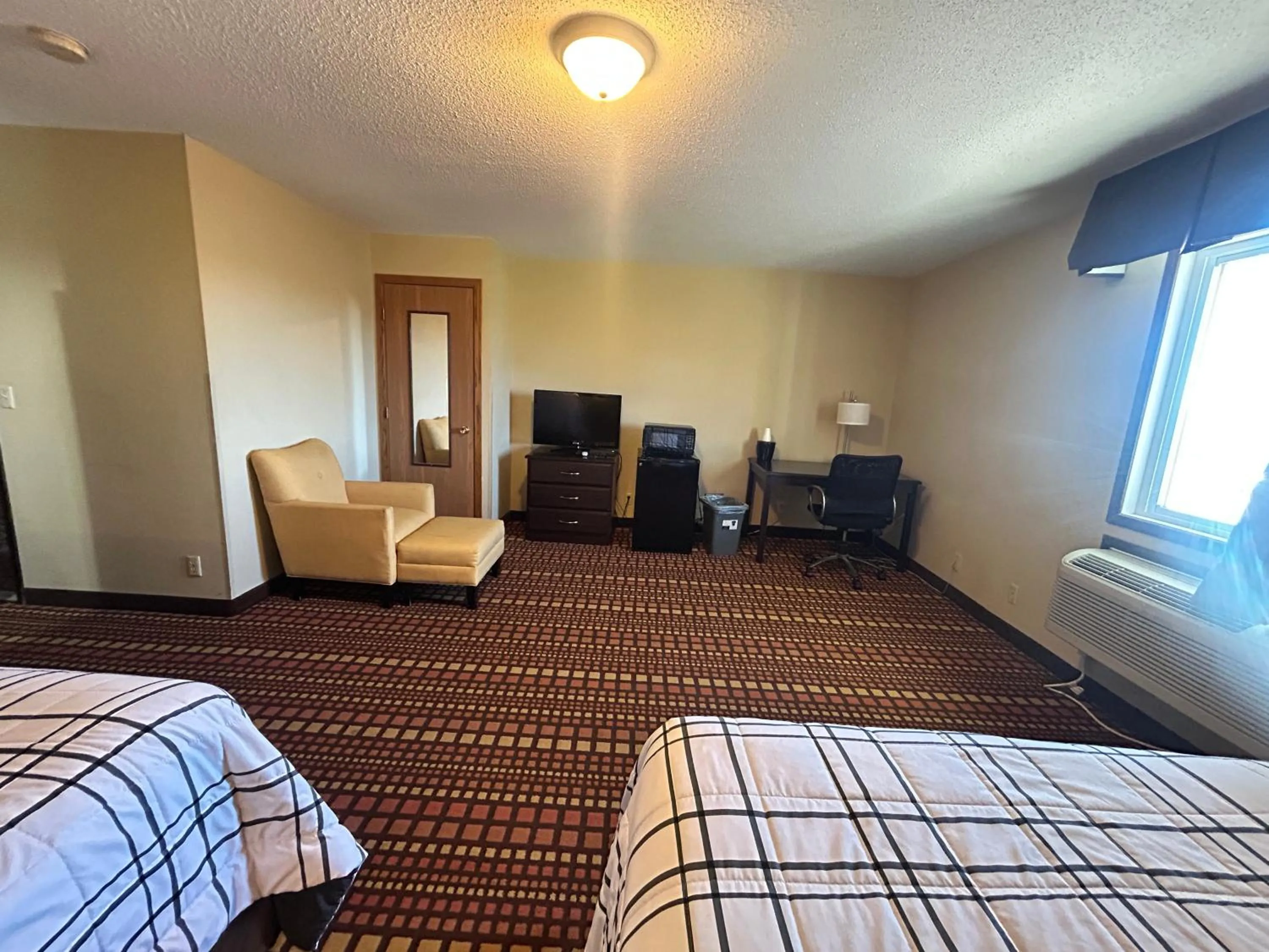 Bedroom, Bed in Relax Inn and Suite Adair I 80