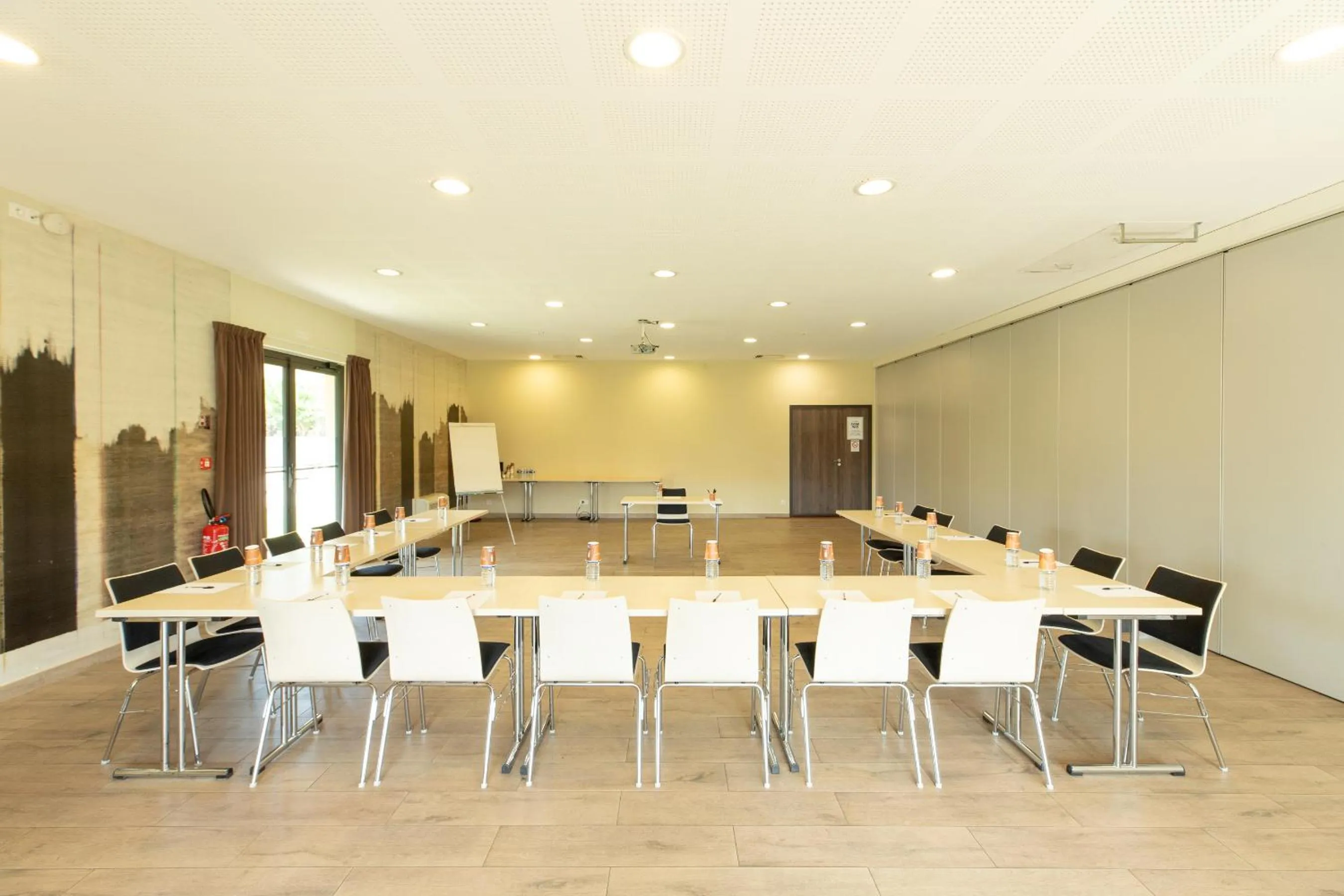 Golden Tulip Avignon Le Paradou