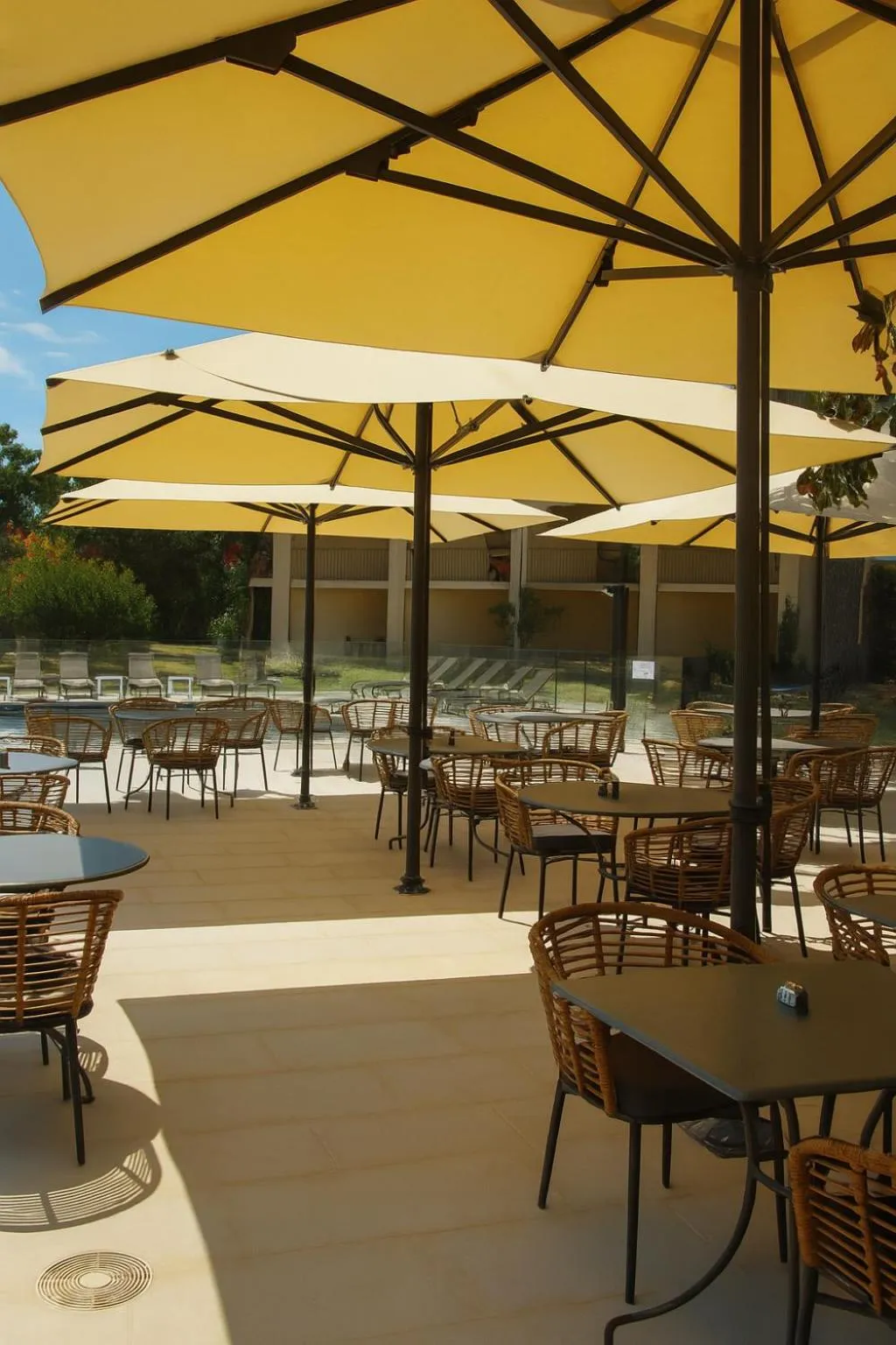 Golden Tulip Avignon Le Paradou