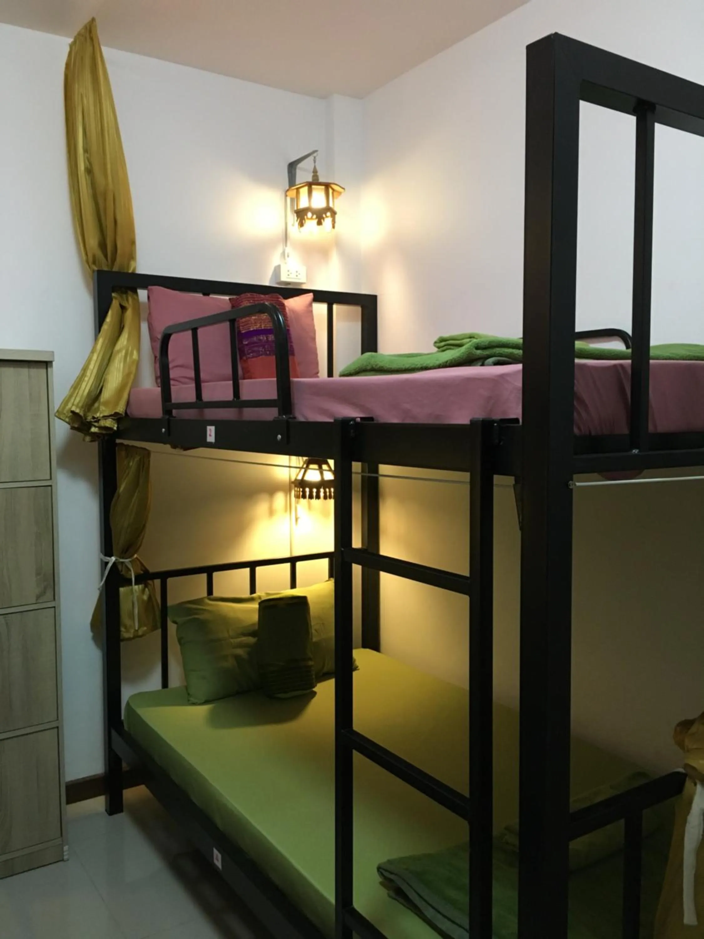 Bed in Mae-Sa-Riang Home