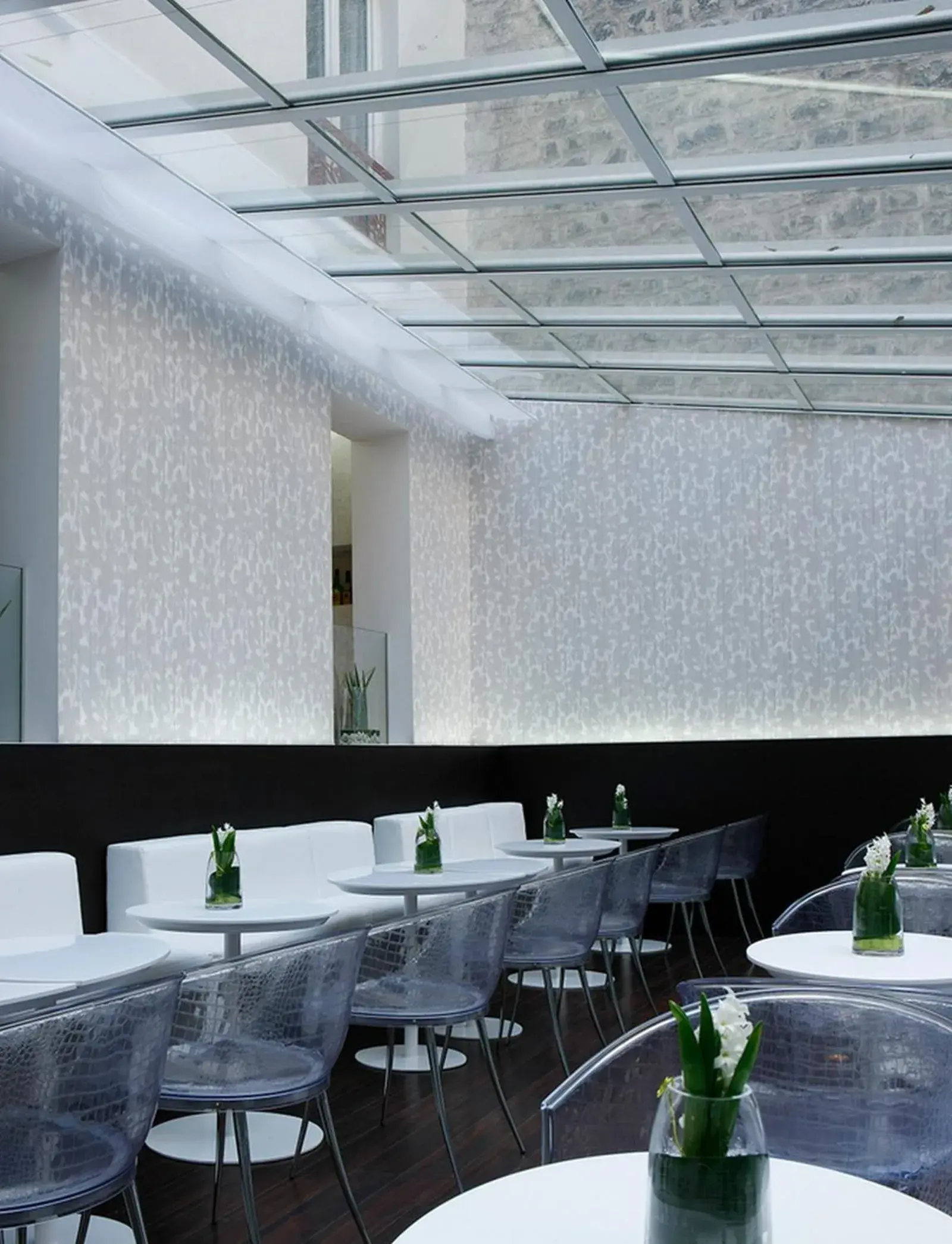 Restaurant/places to eat in Le Quartier Bercy-Square Restaurant/places to eat in Le Quartier Bercy-Square