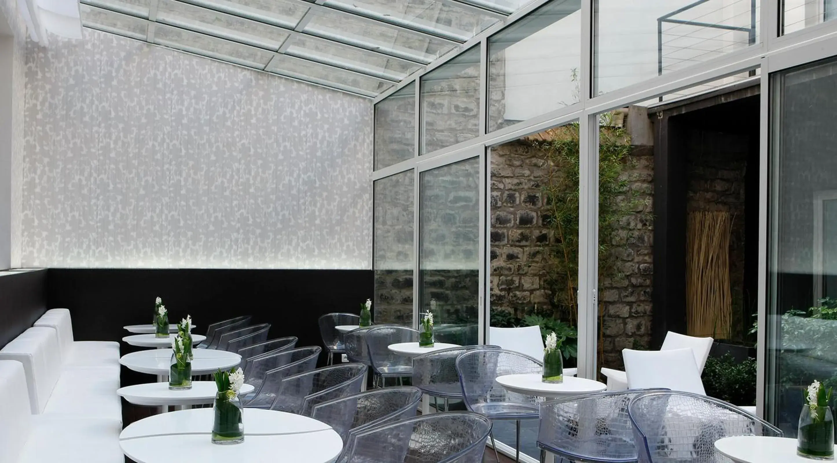 Restaurant/places to eat in Le Quartier Bercy-Square Restaurant/places to eat in Le Quartier Bercy-Square