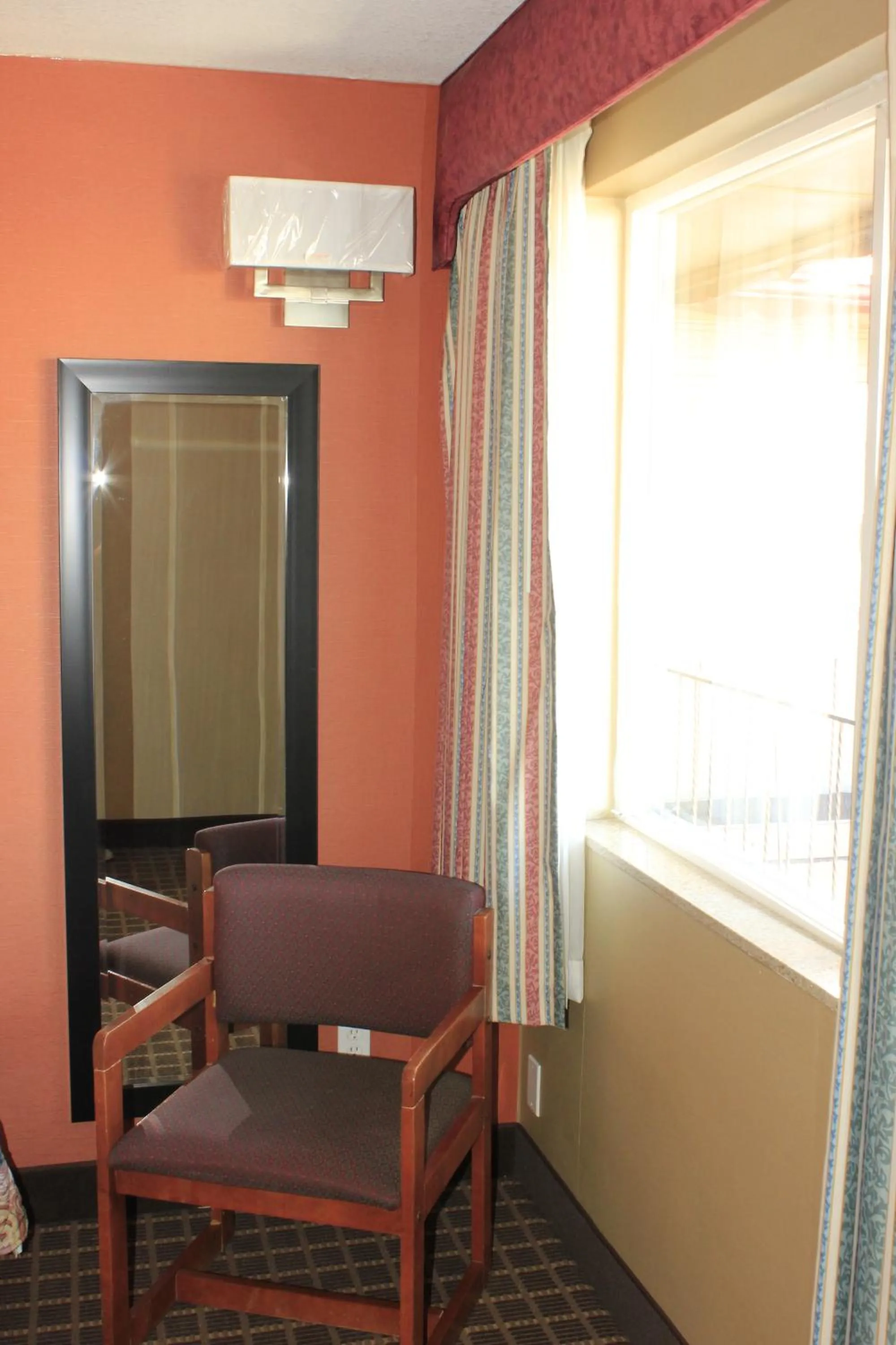 Seating area in Days Inn by Wyndham Elko