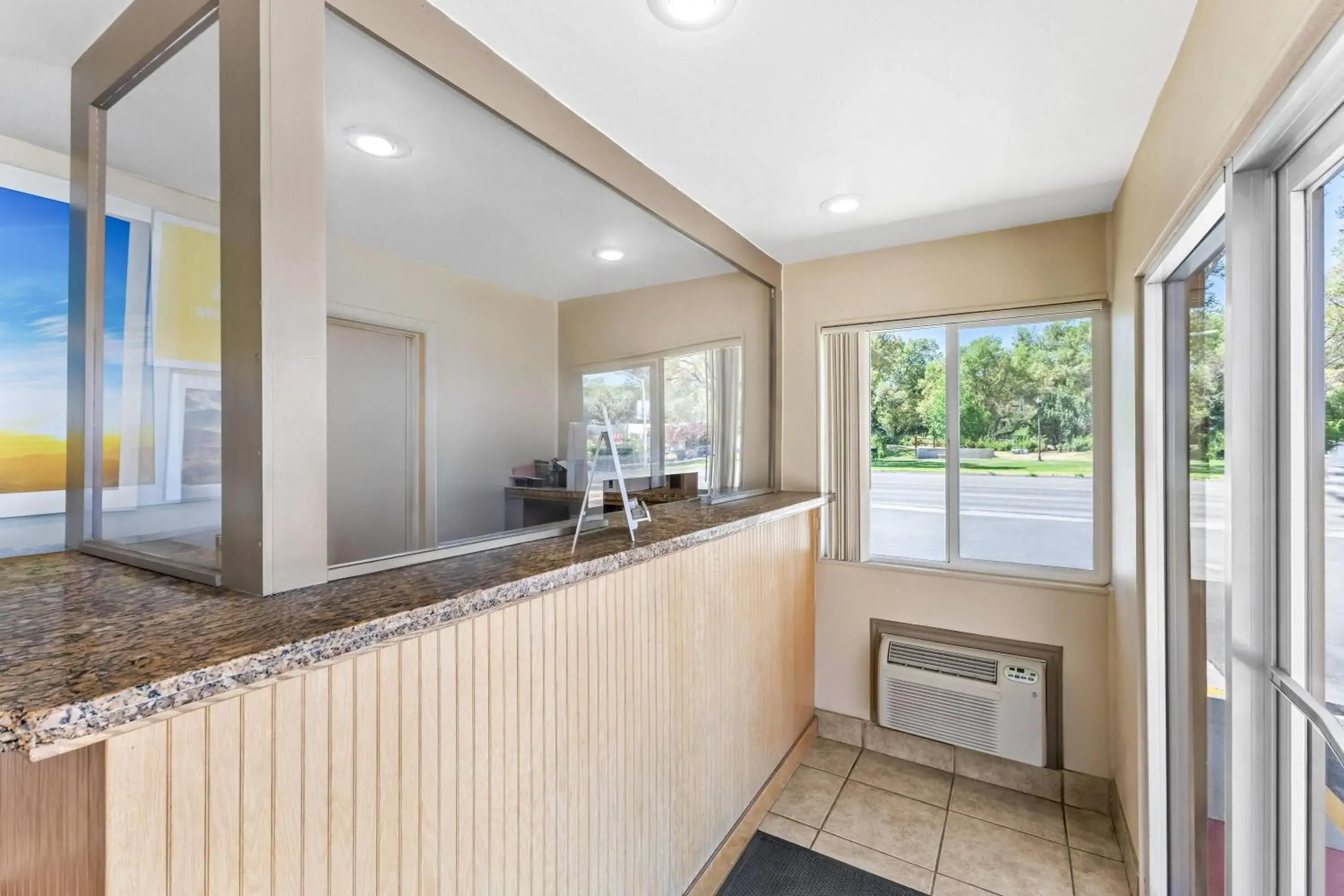 Lobby or reception in Days Inn by Wyndham Elko Lobby or reception in Days Inn by Wyndham Elko