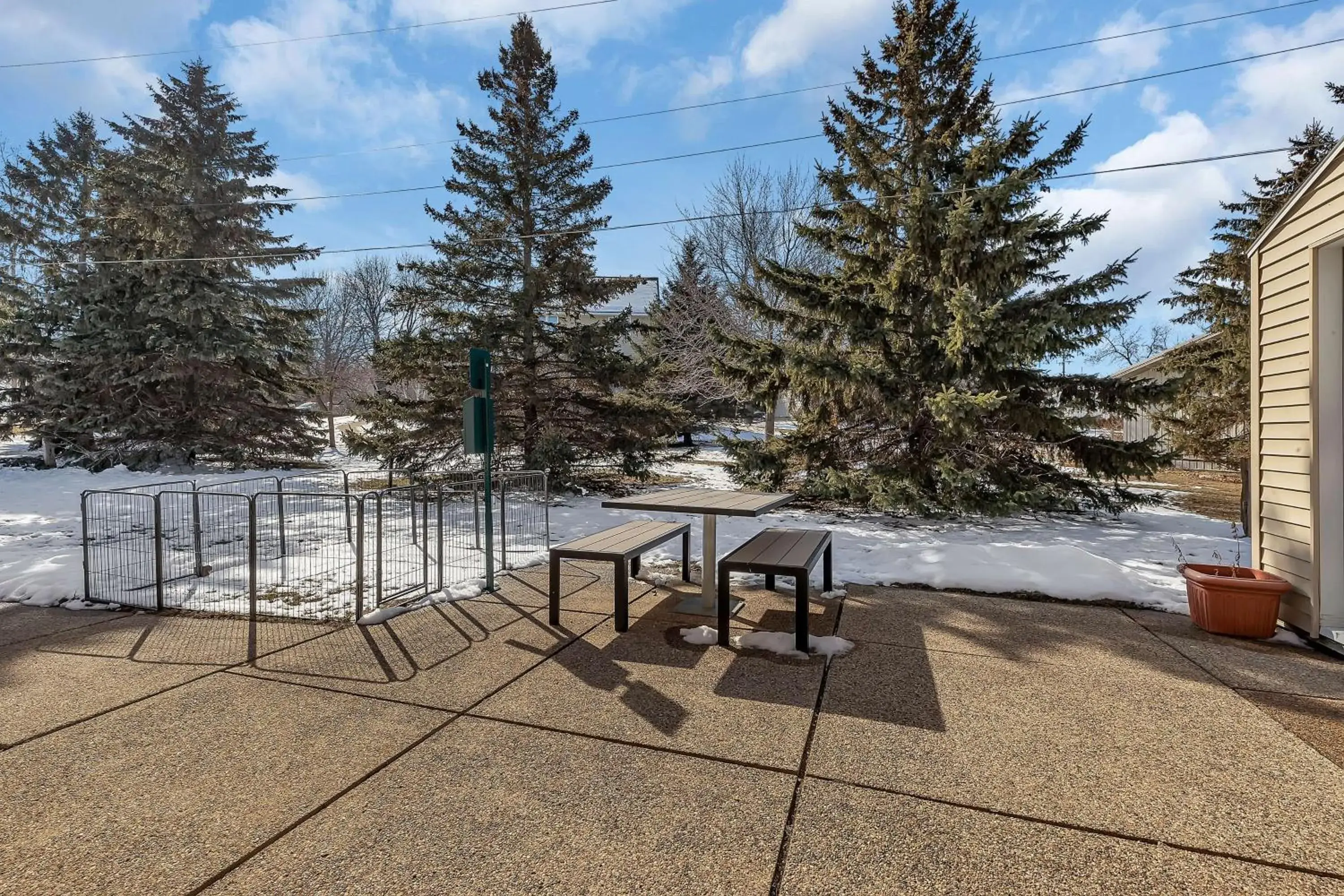 Property building in SureStay Hotel by Best Western Spicer Property building in SureStay Hotel by Best Western Spicer