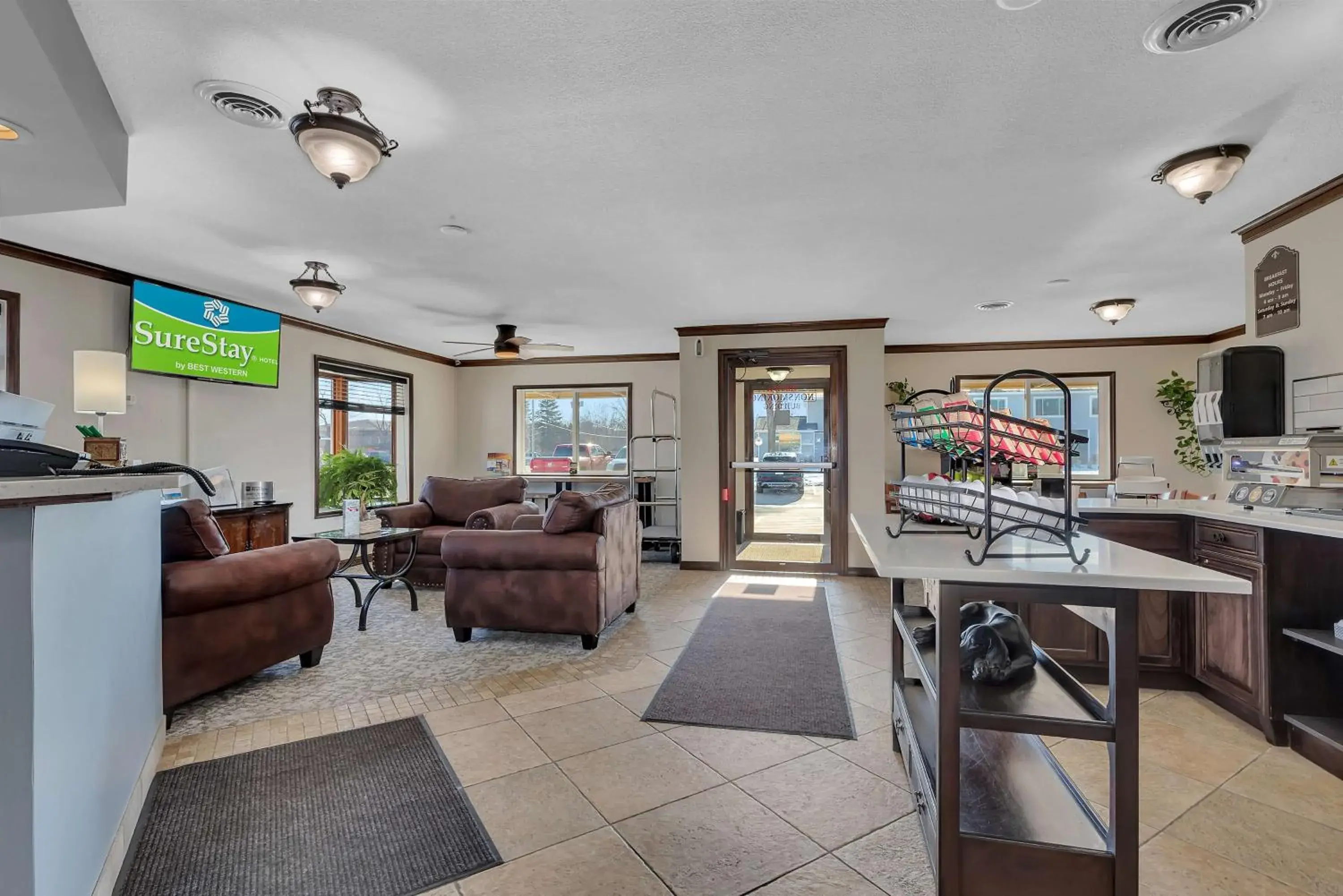 Lobby or reception in SureStay Hotel by Best Western Spicer Lobby or reception in SureStay Hotel by Best Western Spicer