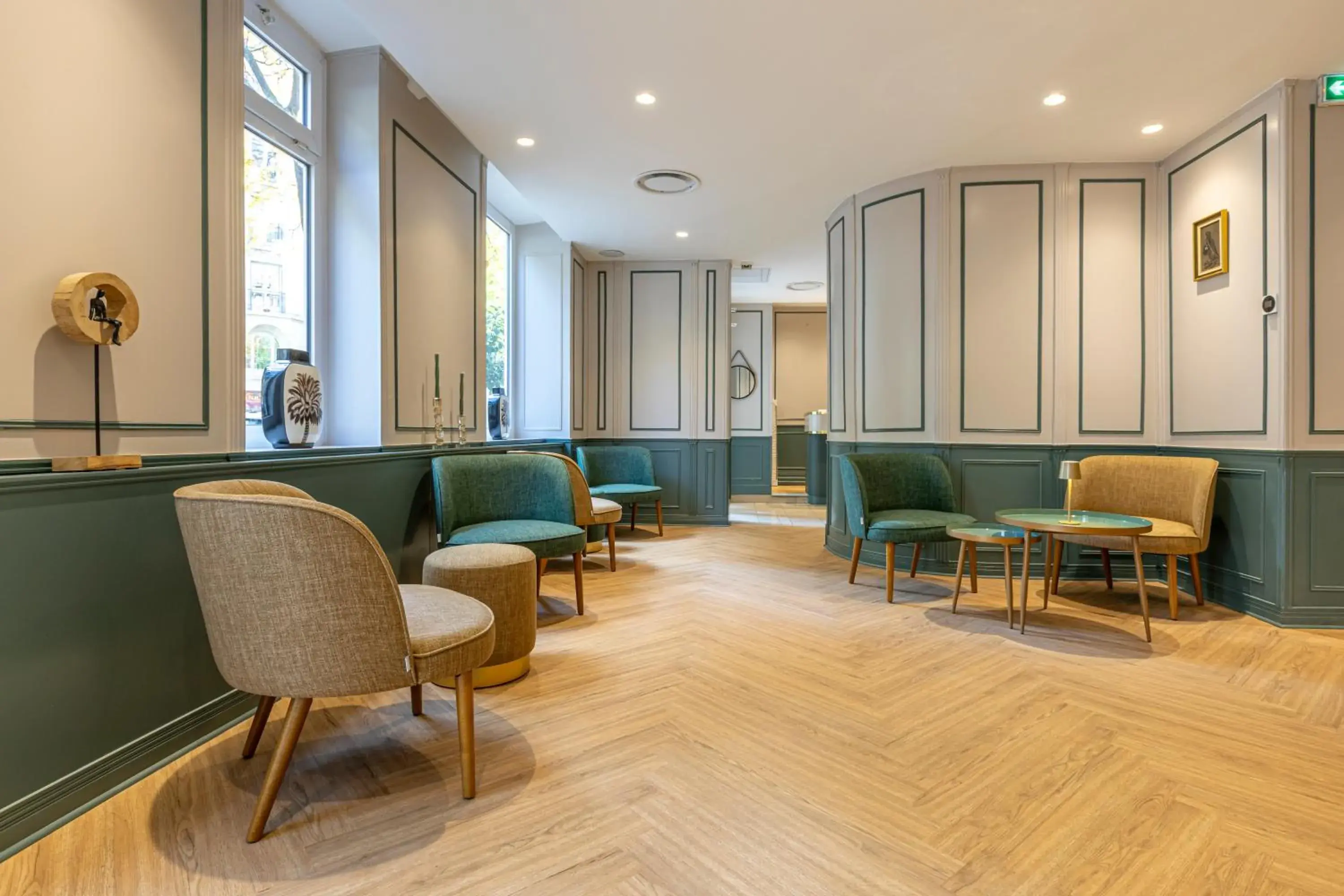 Living room in Hôtel Montcalm Living room in Hôtel Montcalm