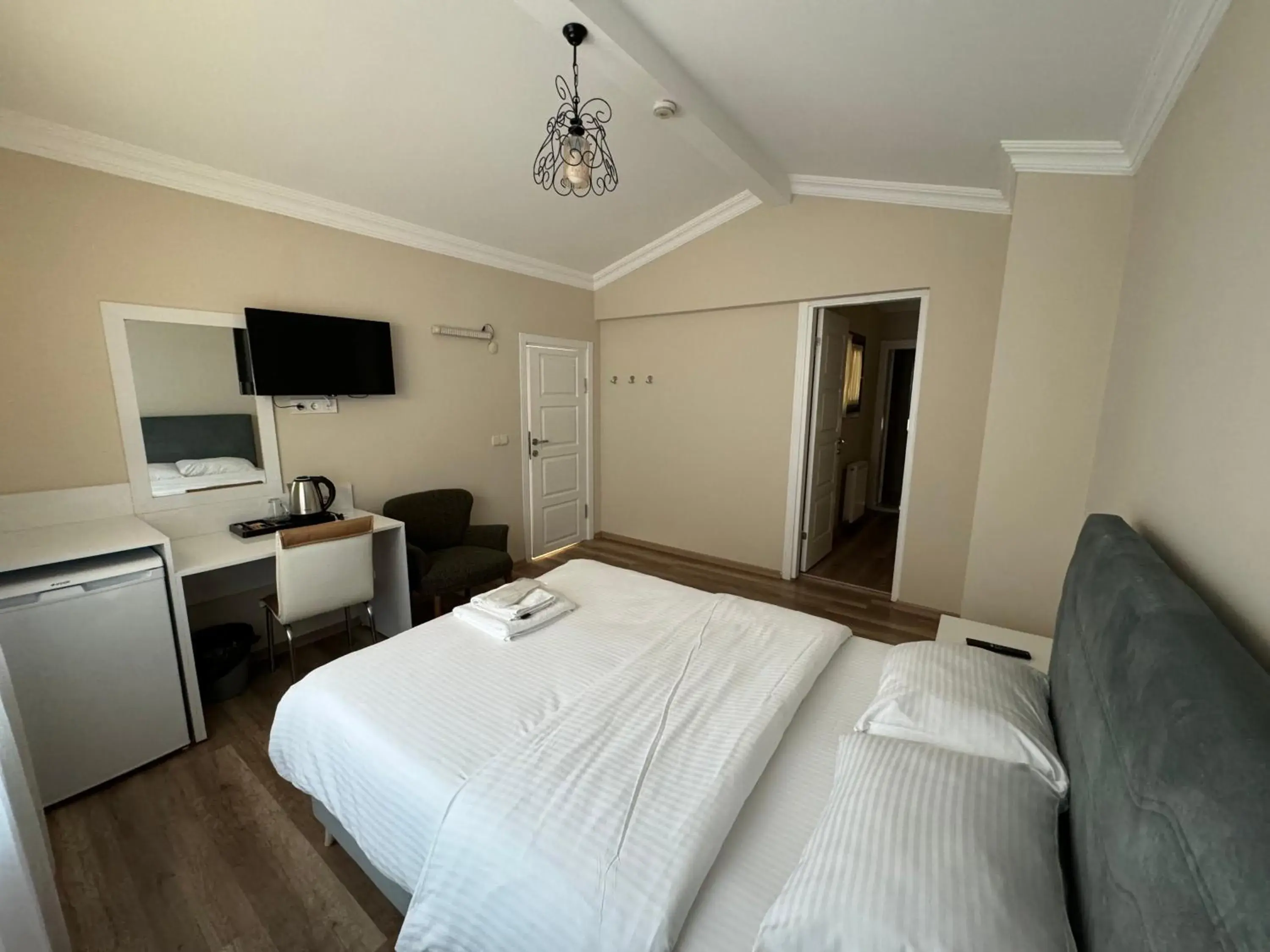 Double Room with Private Bathroom - single occupancy in Doğa Villa Guest House Double Room with Private Bathroom - single occupancy in Doğa Villa Guest House