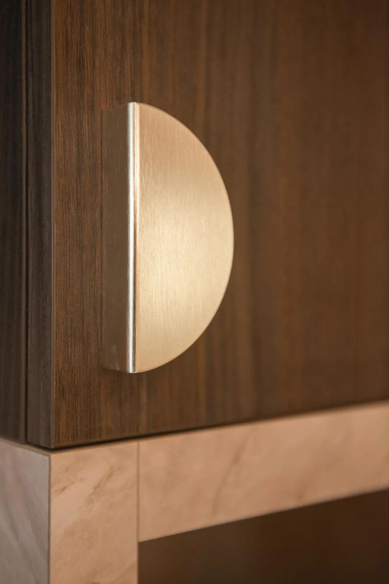 wardrobe in Best Western Au Trocadéro