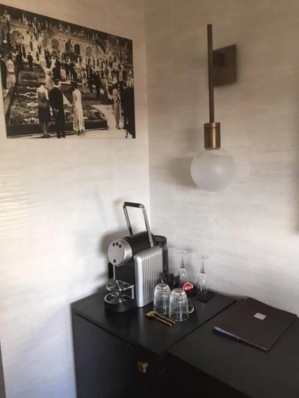 Coffee/tea facilities in Hôtel Cannes Centre Univers