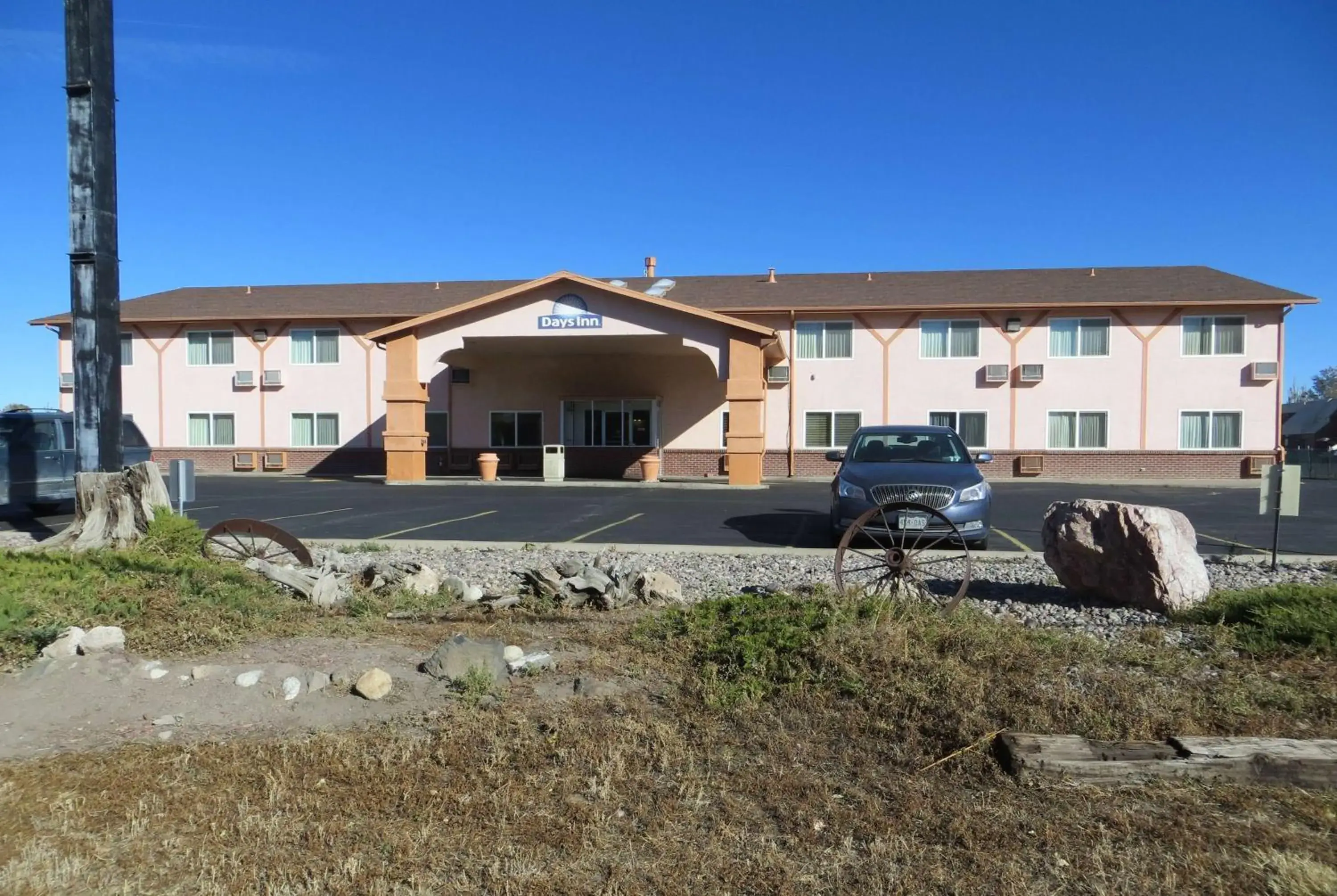 Property building in Days Inn by Wyndham Alamosa Property building in Days Inn by Wyndham Alamosa
