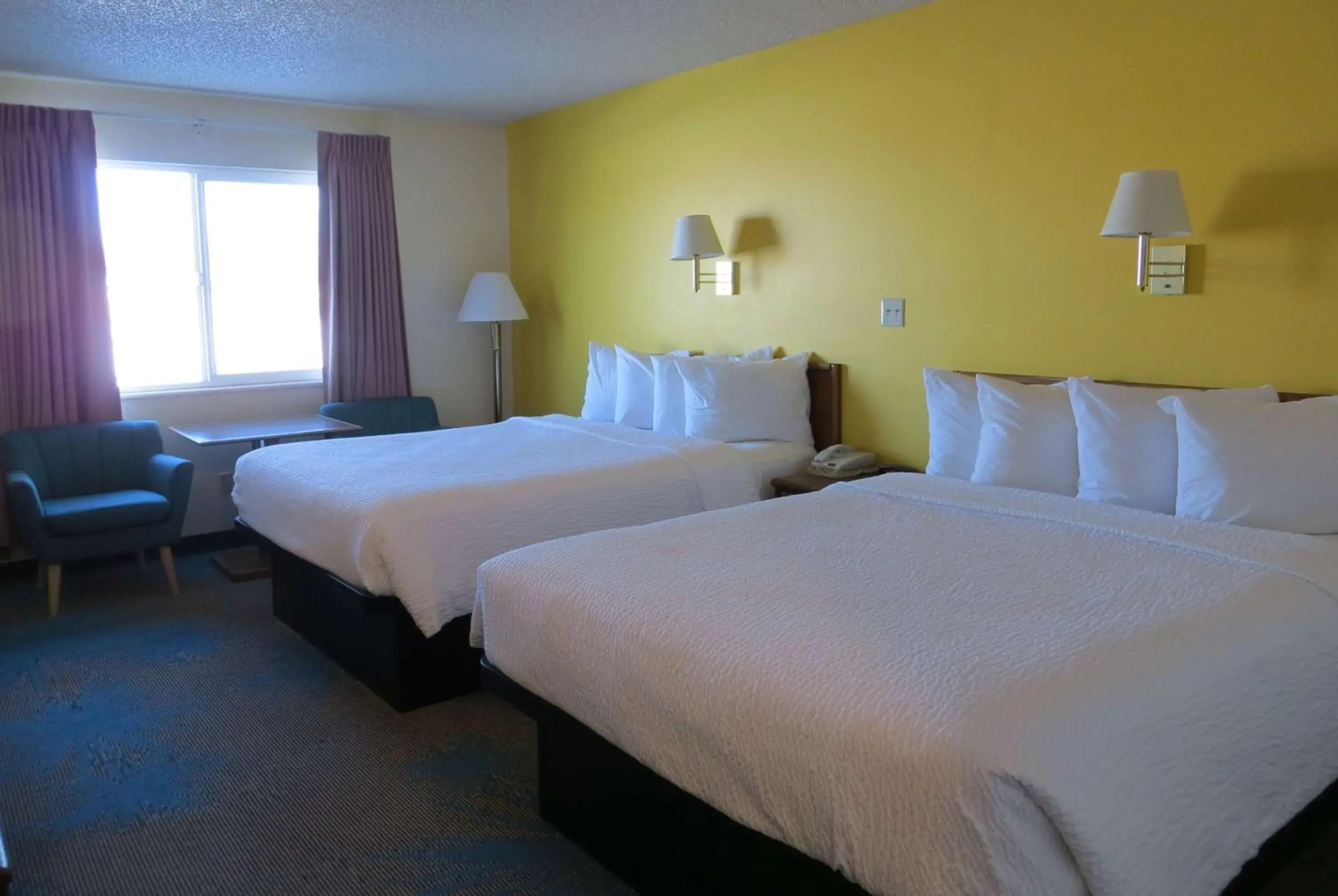 Photo of the whole room, Bed in Days Inn by Wyndham Alamosa Photo of the whole room, Bed in Days Inn by Wyndham Alamosa
