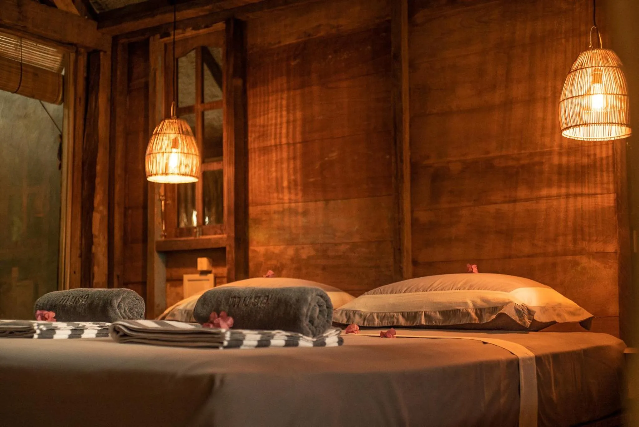 Bed in Musa Villas and Bungalows Gili Air