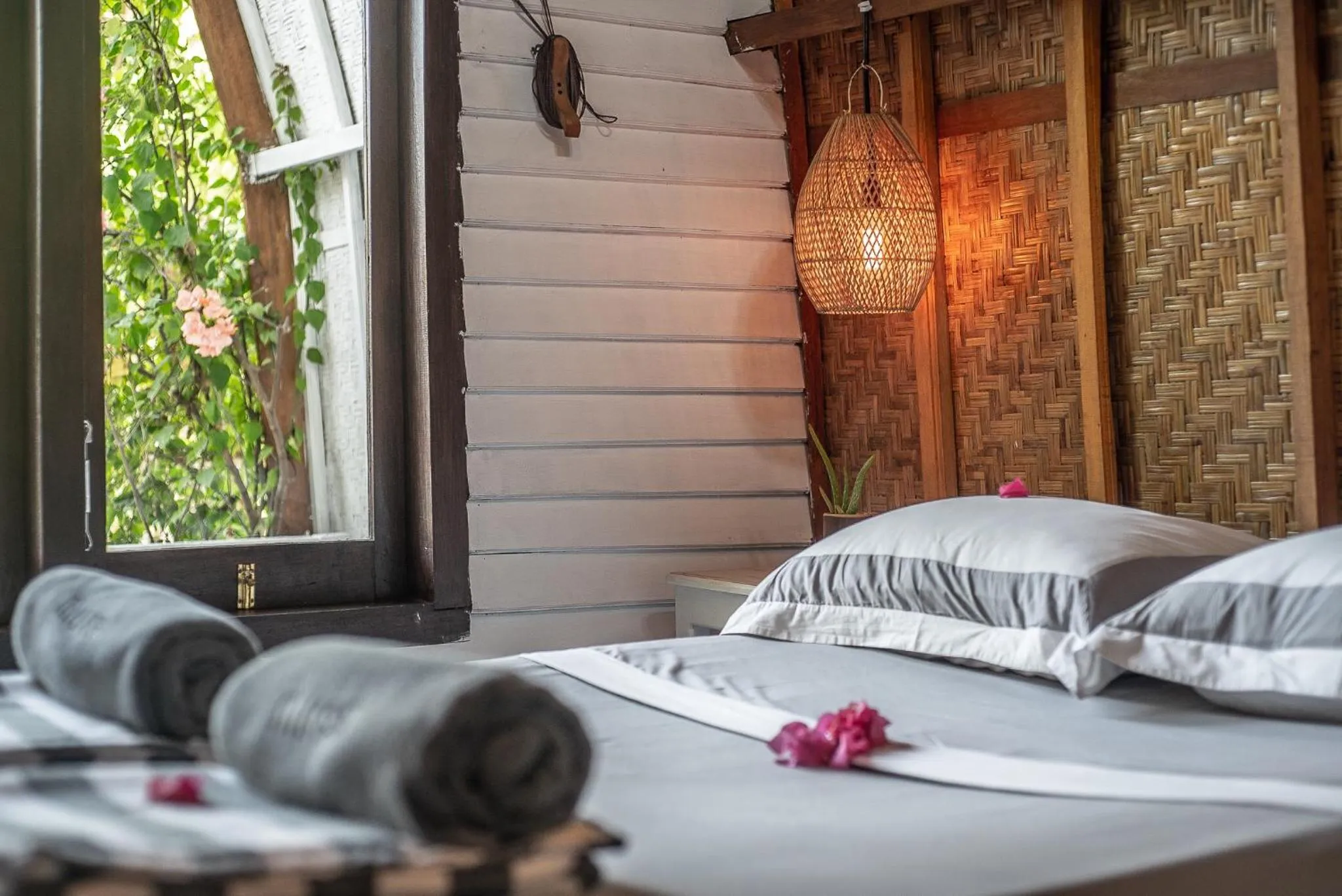 Bed in Musa Villas and Bungalows Gili Air