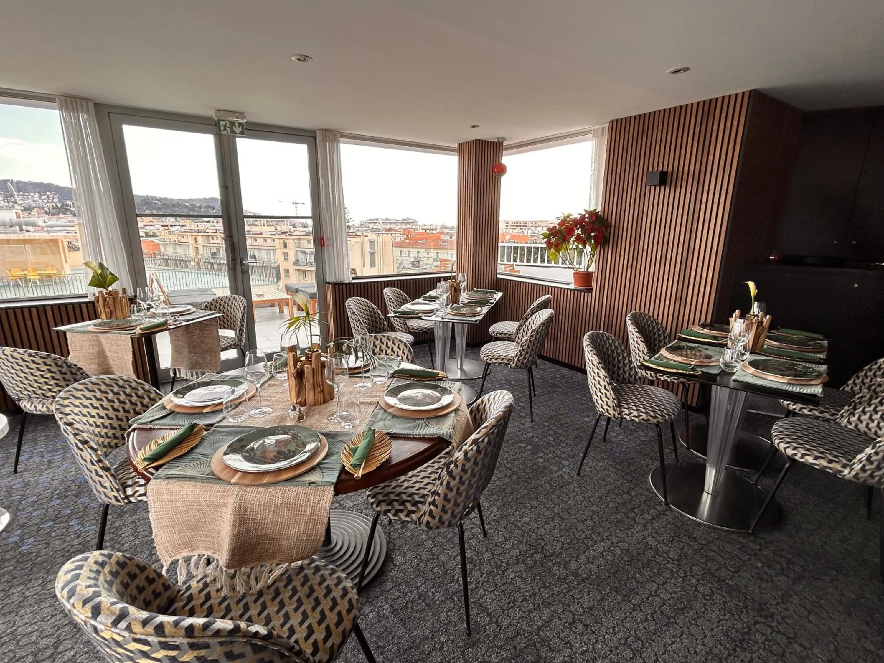 Restaurant/places to eat in Splendid Hotel & Spa Nice