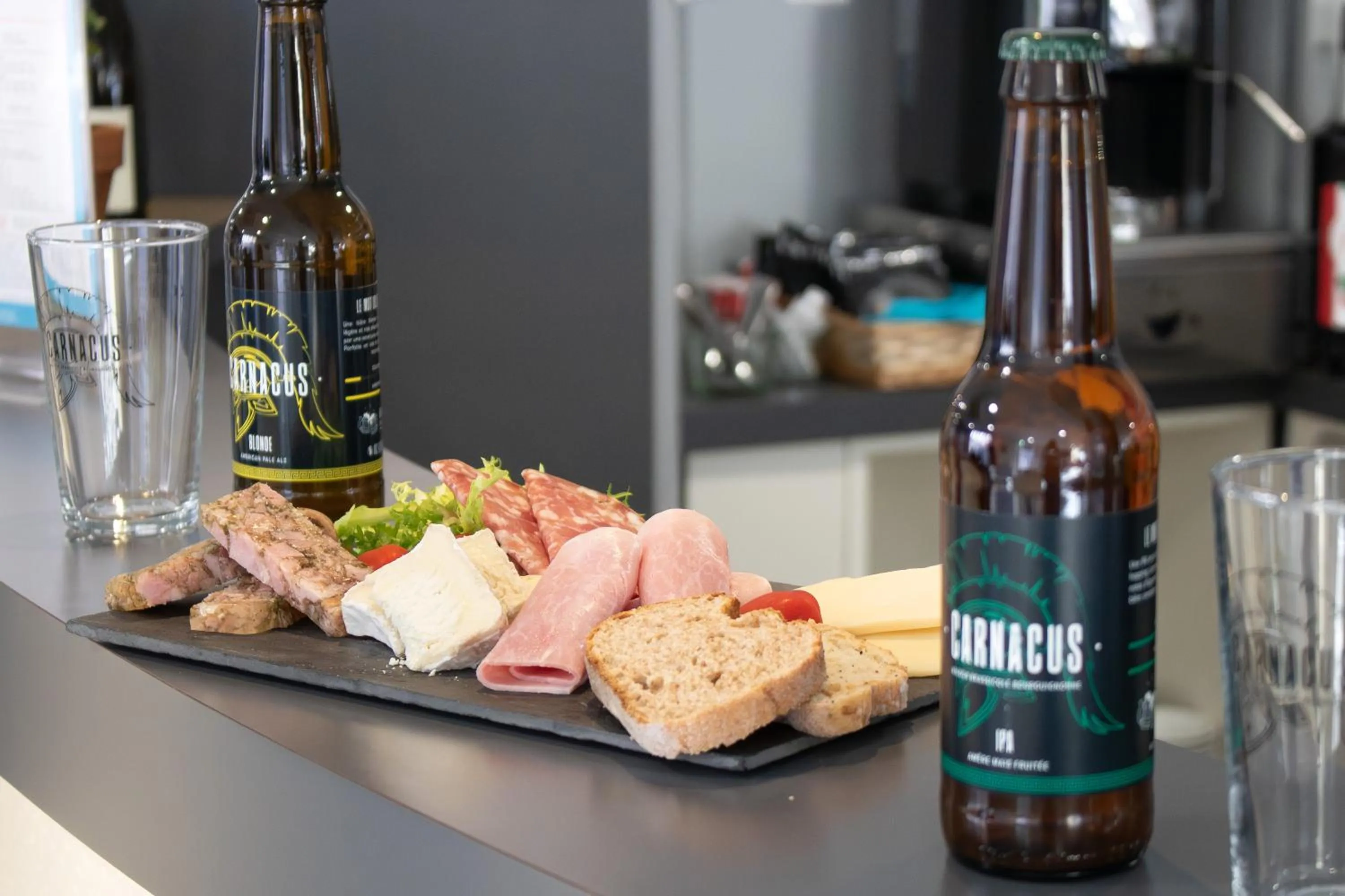 Breakfast in Brit Hotel Mâcon Centre Gare