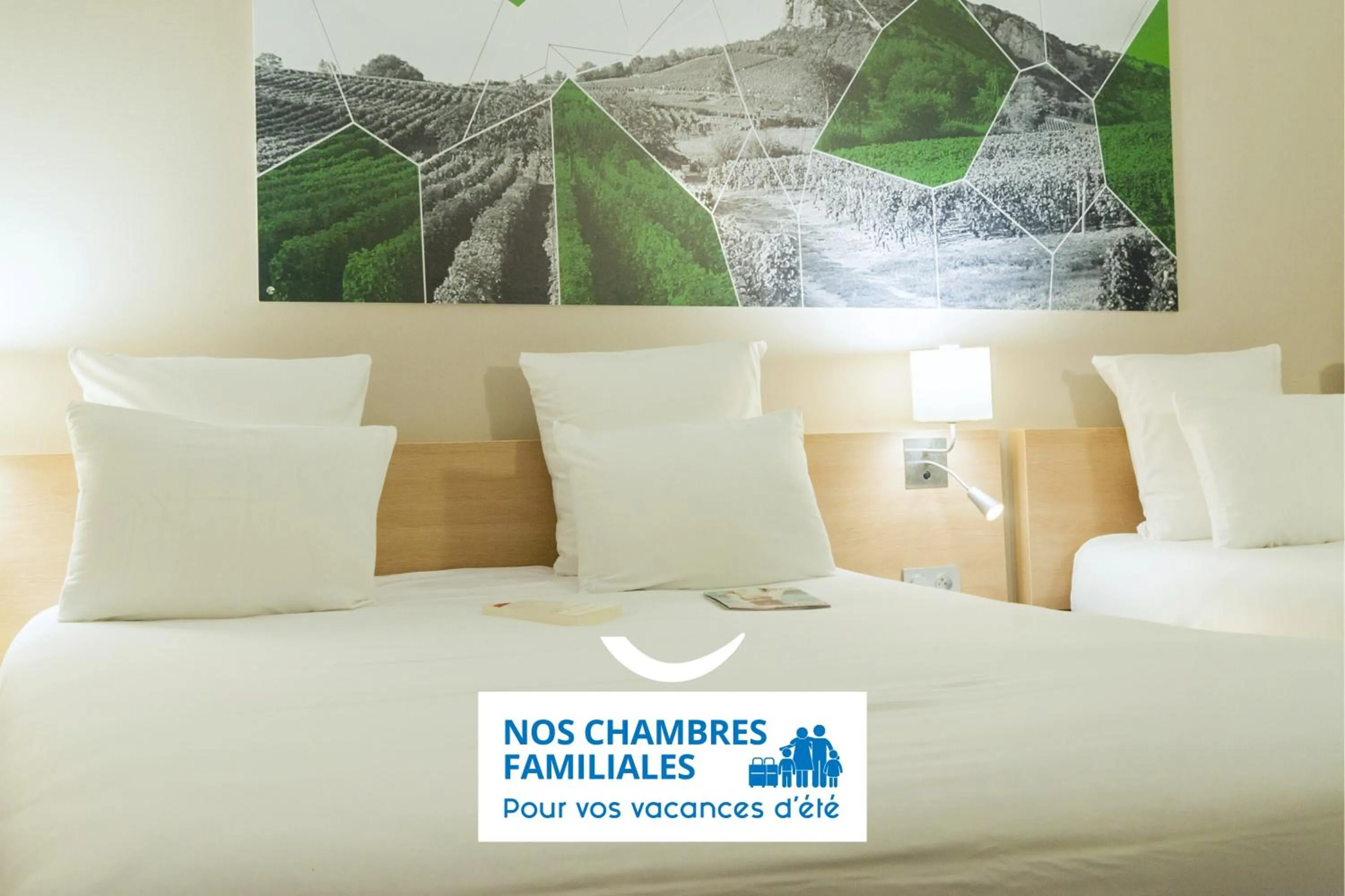 Bedroom, Bed in Brit Hotel Mâcon Centre Gare