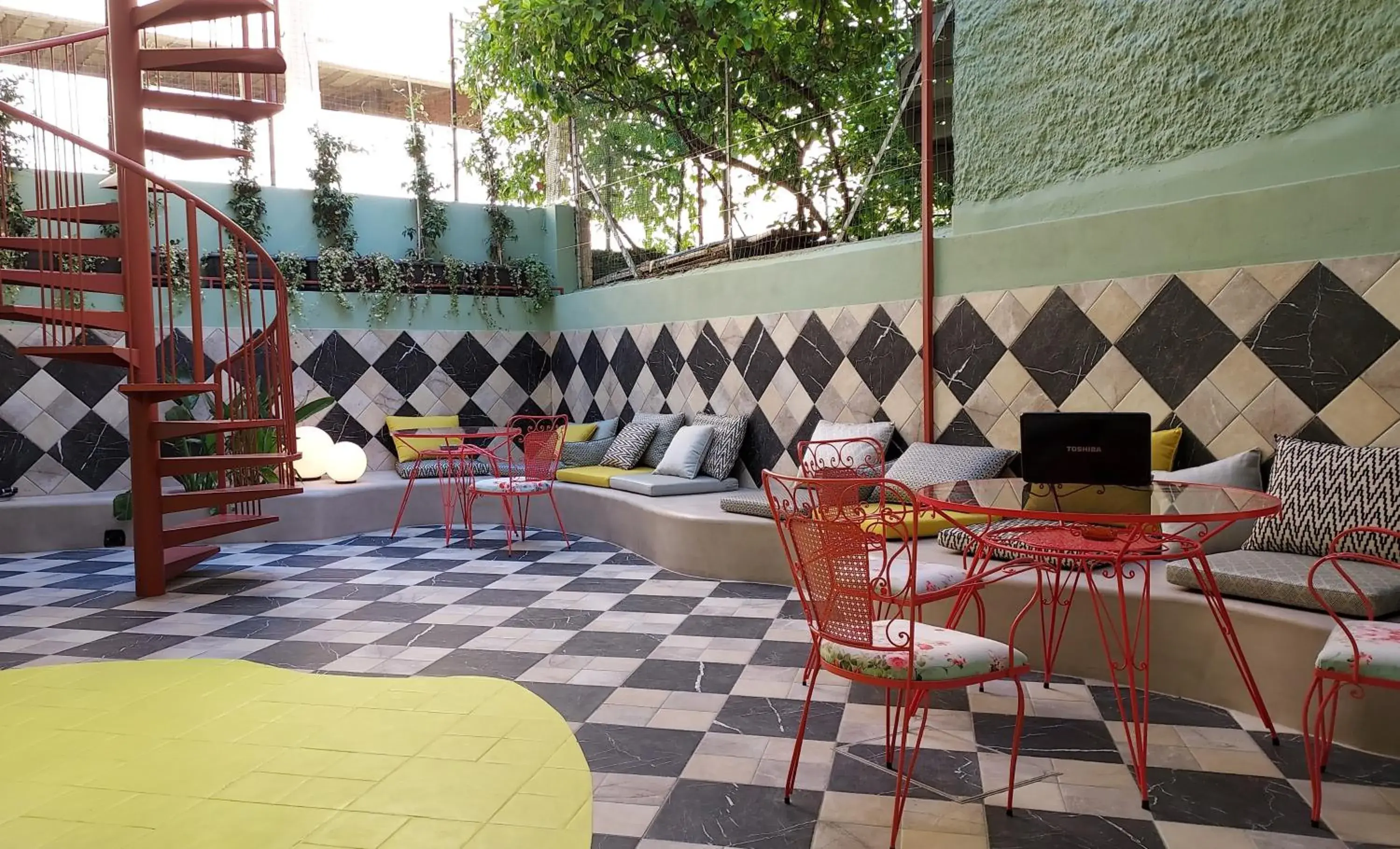 Property building in KERAMOS Athens Property building in KERAMOS Athens